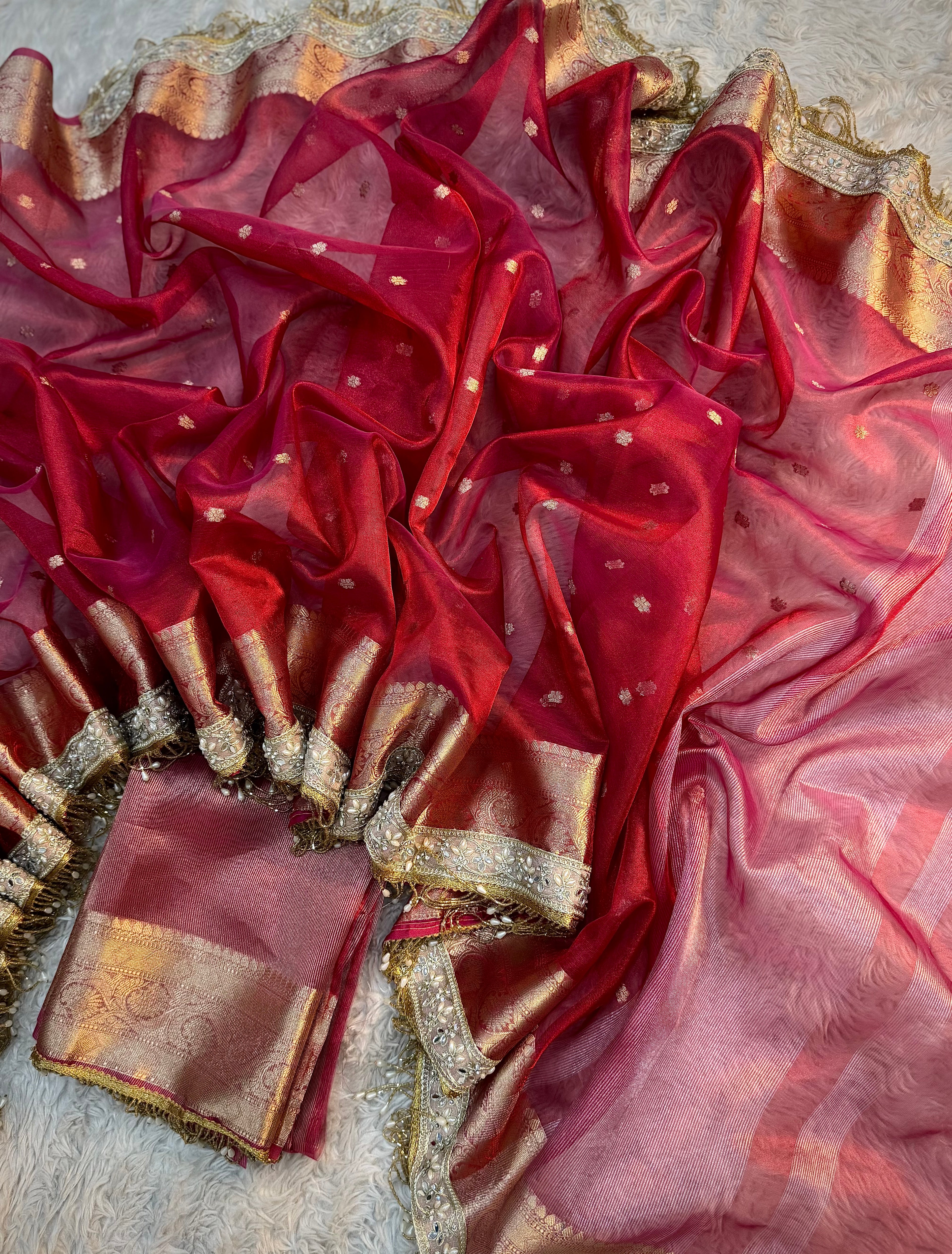 PREMIUM PINK RED SHADE DESIGNER SOFT TISSUE SILK BOOTI SAREE WITH MAHARANI LACE ATTACHED
