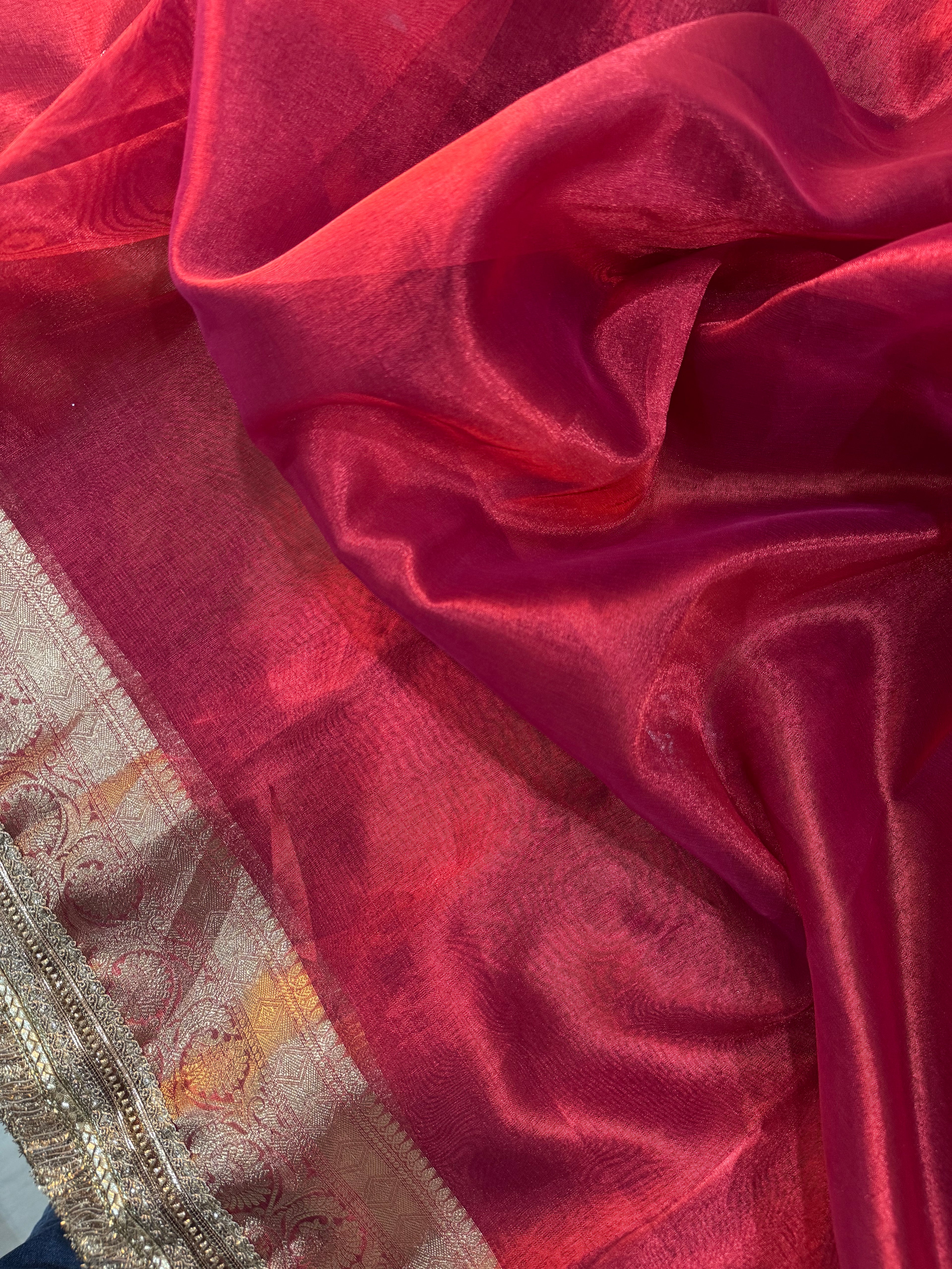 PREMIUM PINK AND RED SOFT TISSUE SILK SAREE WITH LACE ATTACHED