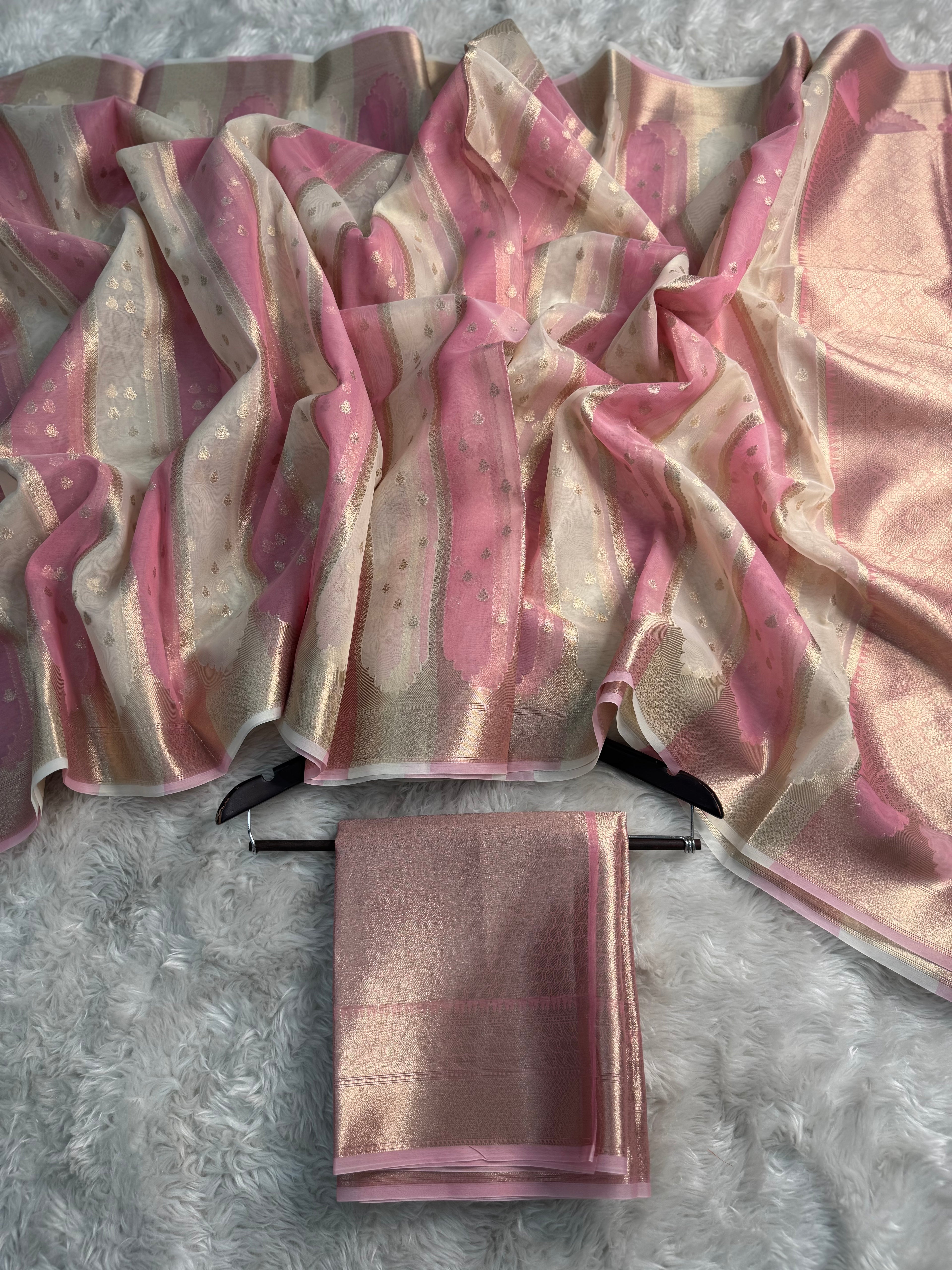 UNIQUE URS SAREES