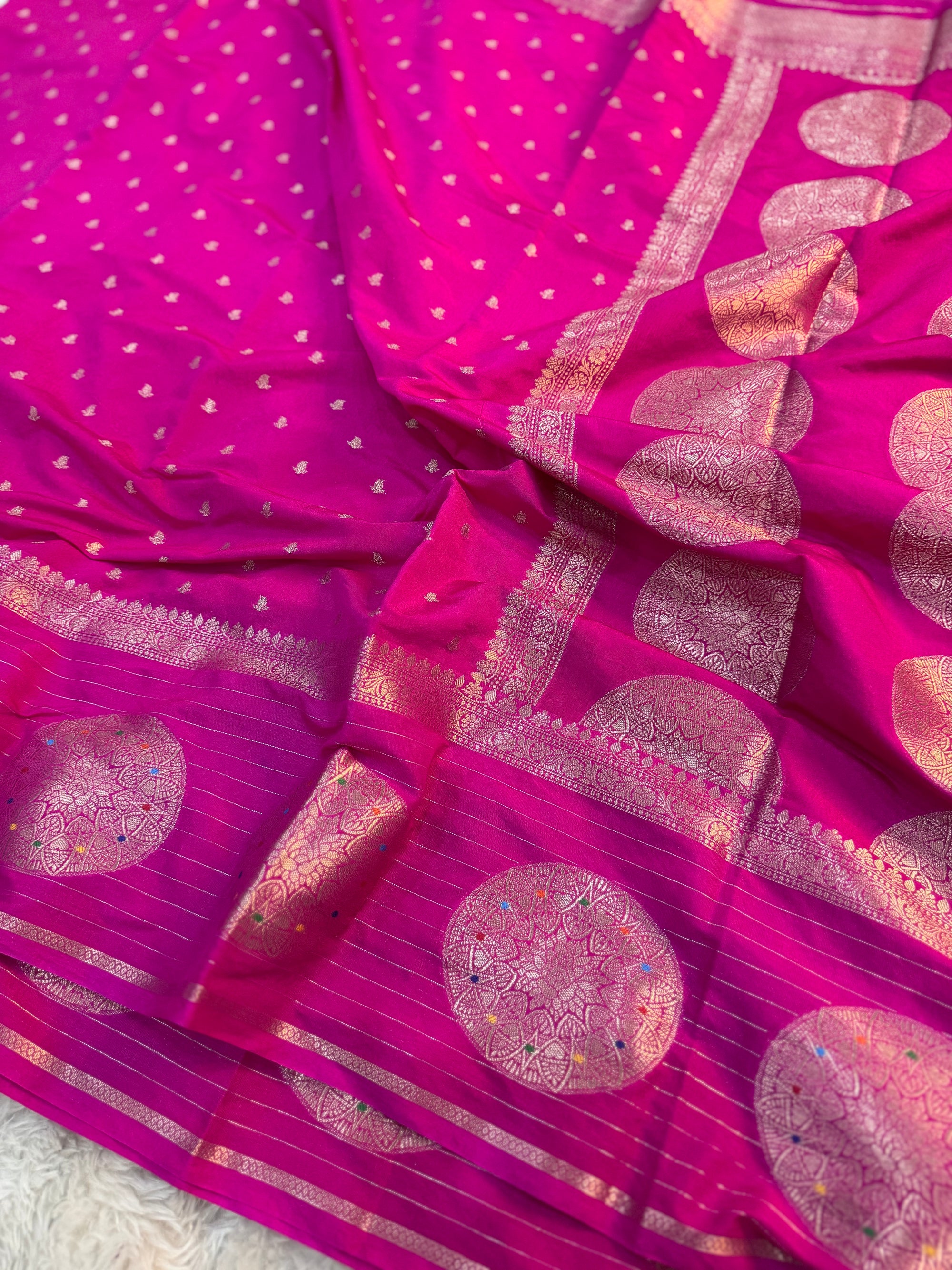 PREMIUM RANI SHADE CHINIYA SILK SAREE