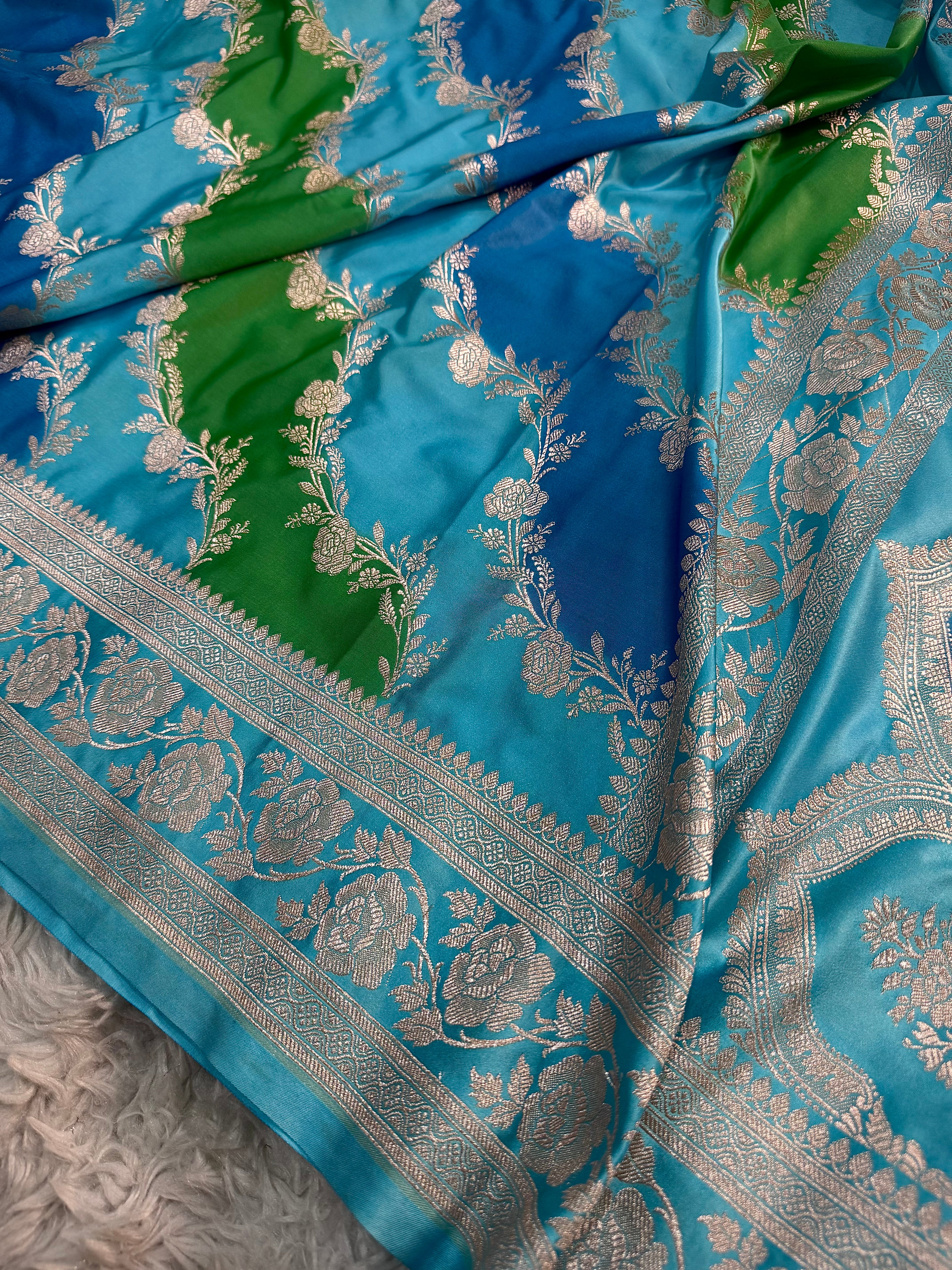 LUXURIOUS RANGKAT SHADE MASHRU KATAN SILK SAREE