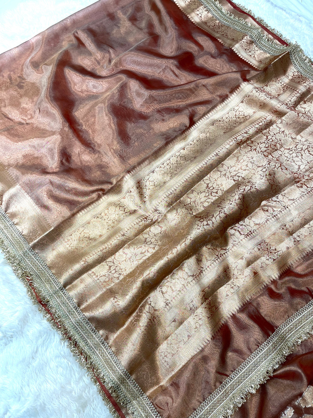 PREMIUM BRONZED GLOW SHADE SOFT TISSUE SILK SAREE WITH LACE ATTACHED