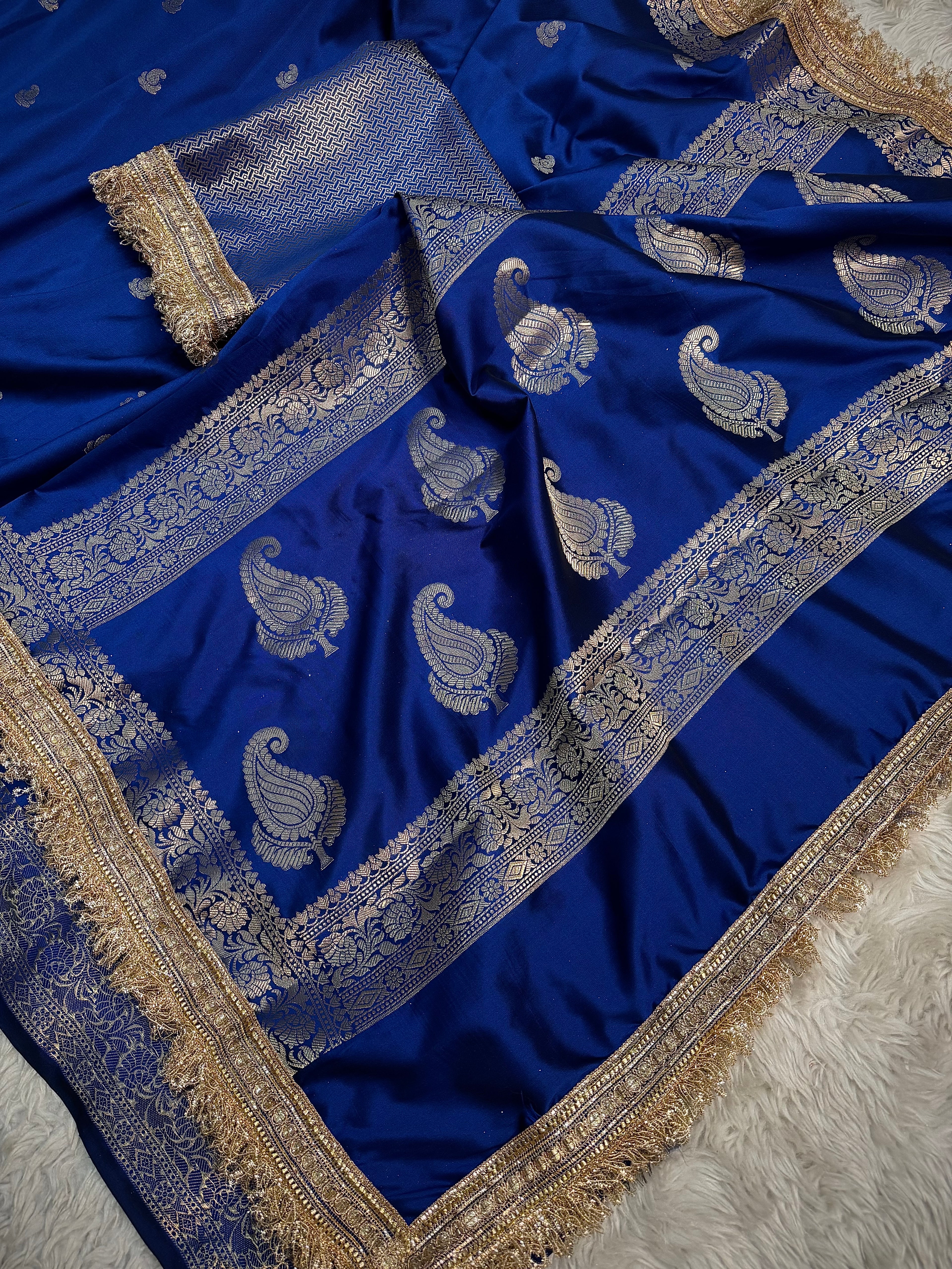 PREMIUM ROYAL BLUE SHADE BANARASI SOFT SILK SAREE WITH LACE ATTACHED