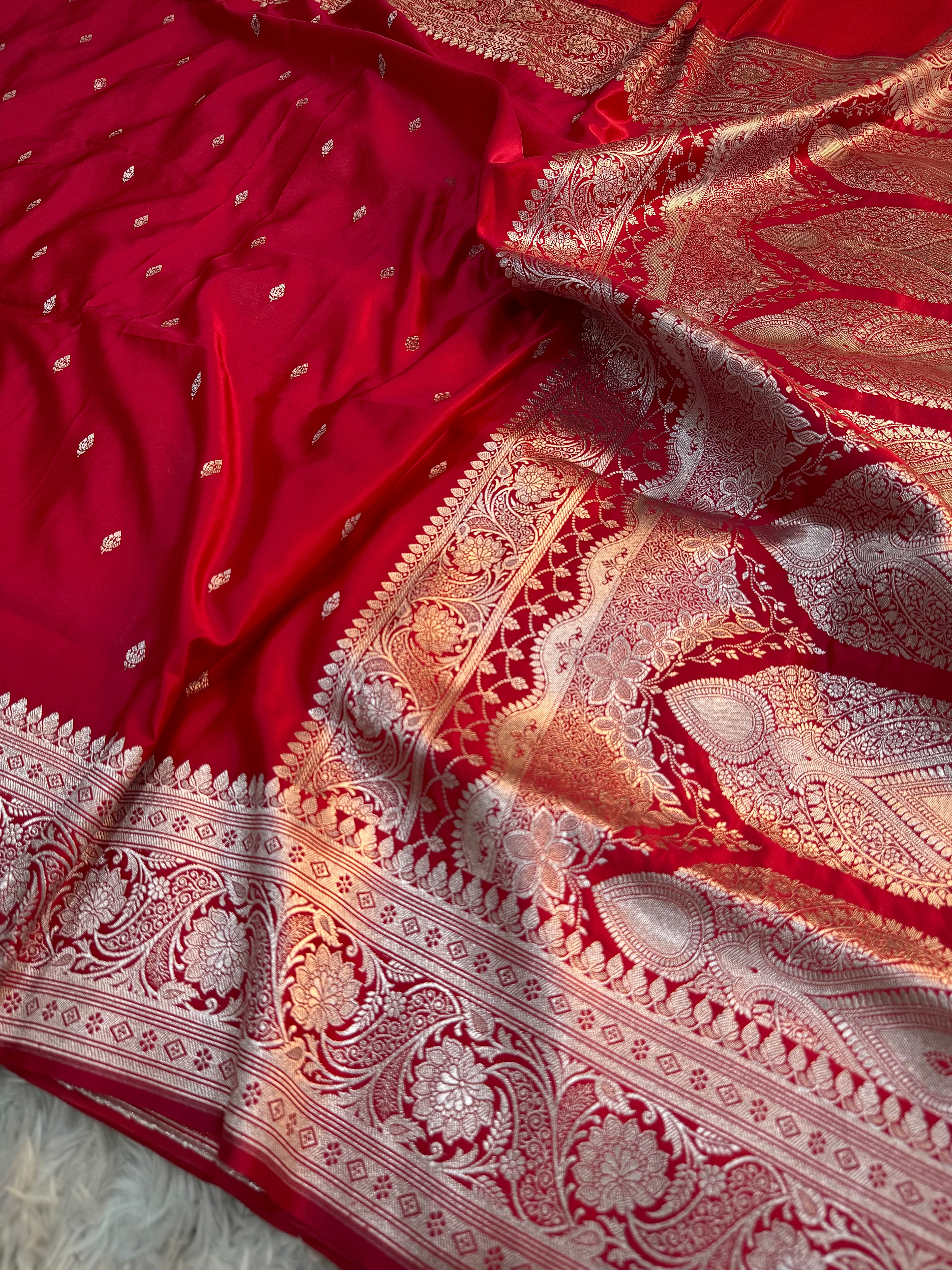PREMIUM BRIDAL RED SHADE SATIN MASHRU KATAN SILK SAREE