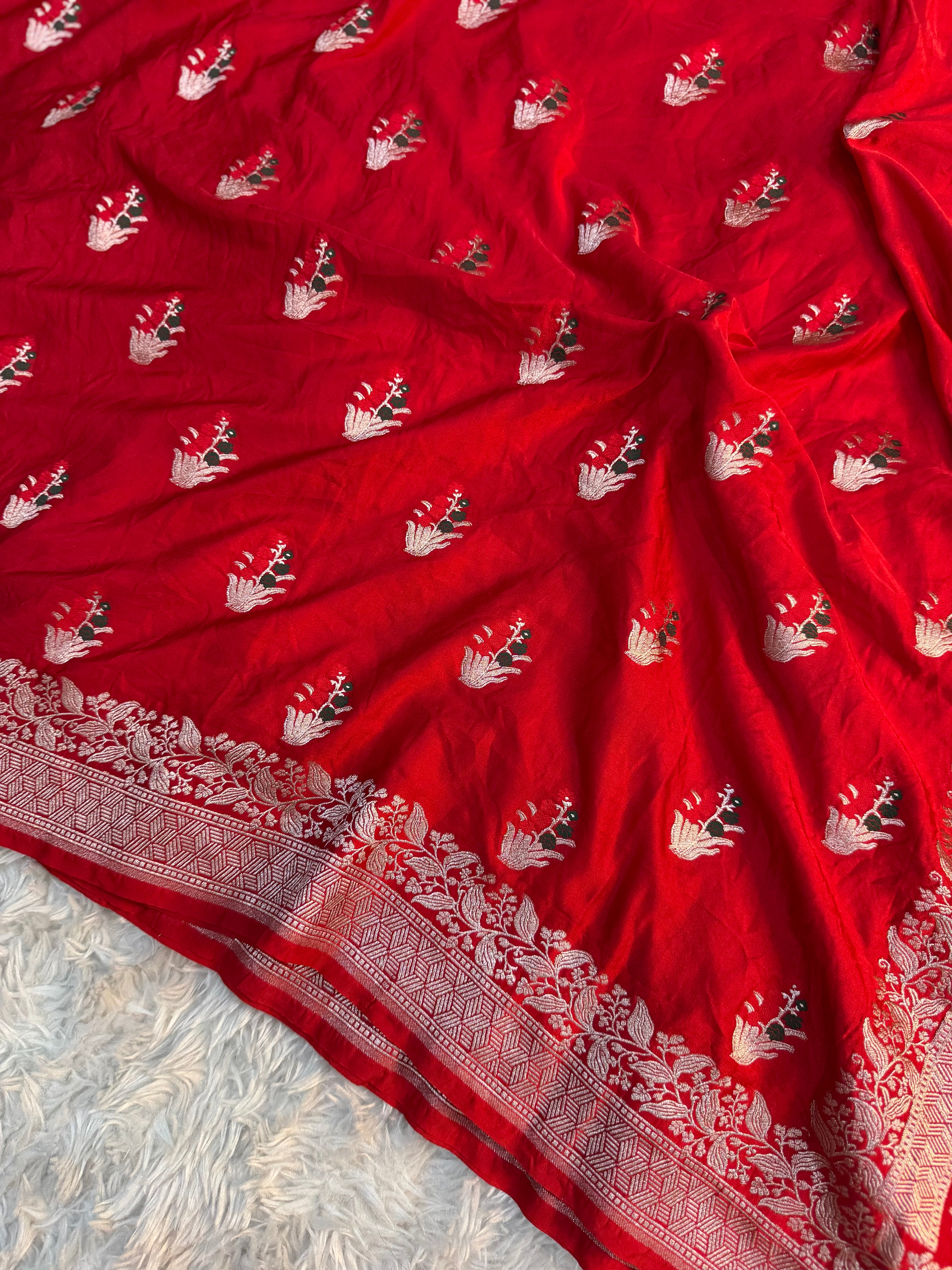 PREMIUM BRIDAL RED SHADE SATIN MASHRU KATAN SILK SAREE