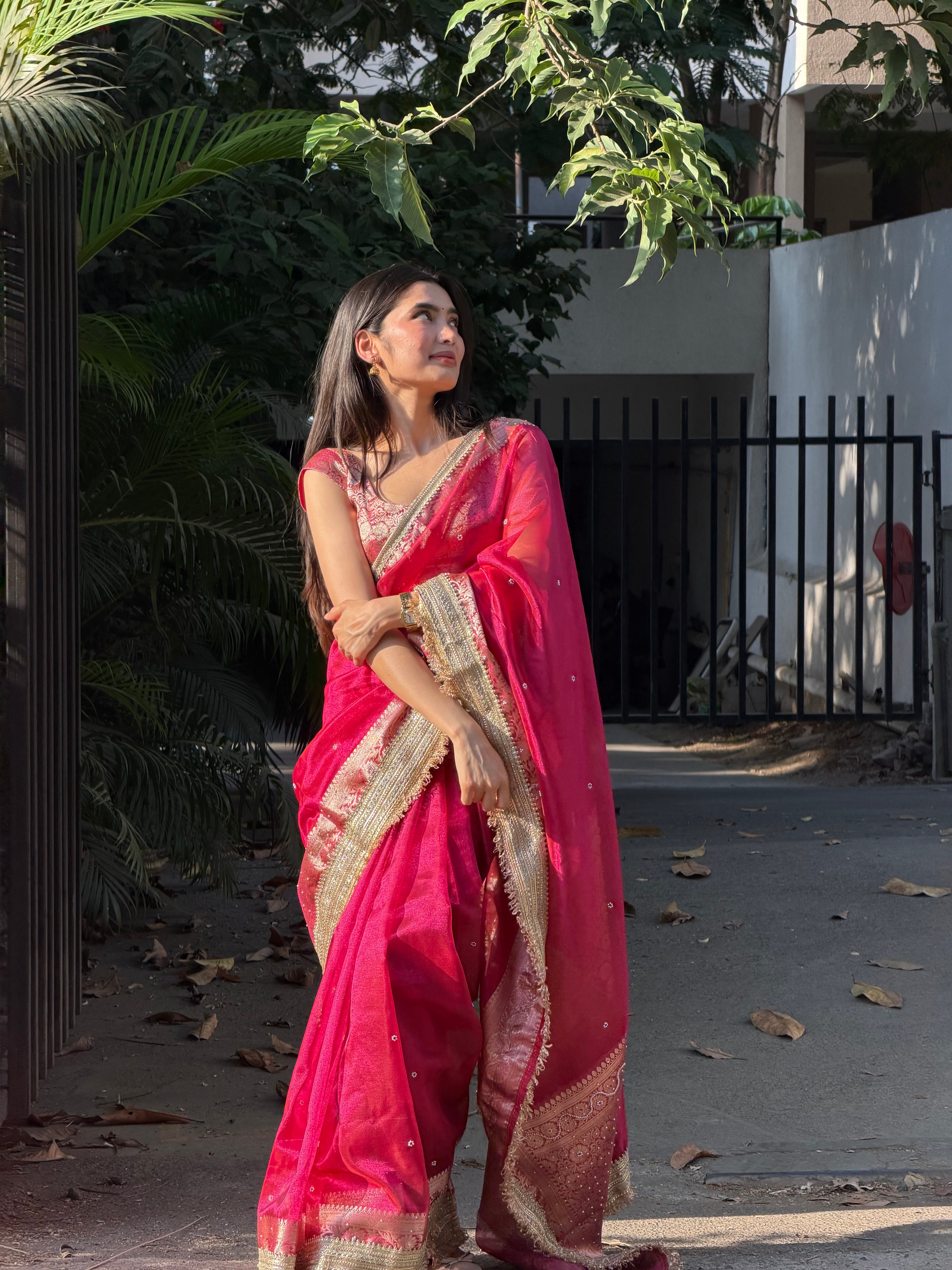 EXCLUSIVE HOT RANI SHADE SOFT TISSUE SILK SAREE DESIGNER HAND STONE WORK WITH LACE ATTACHED