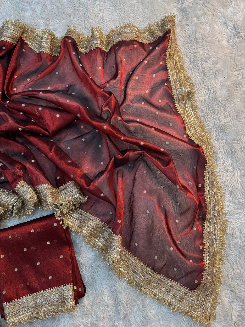 PREMIUM MAROON SHADE DESIGNER TISSUE SILK BOOTI SAREE WITH LACE ATTACHED