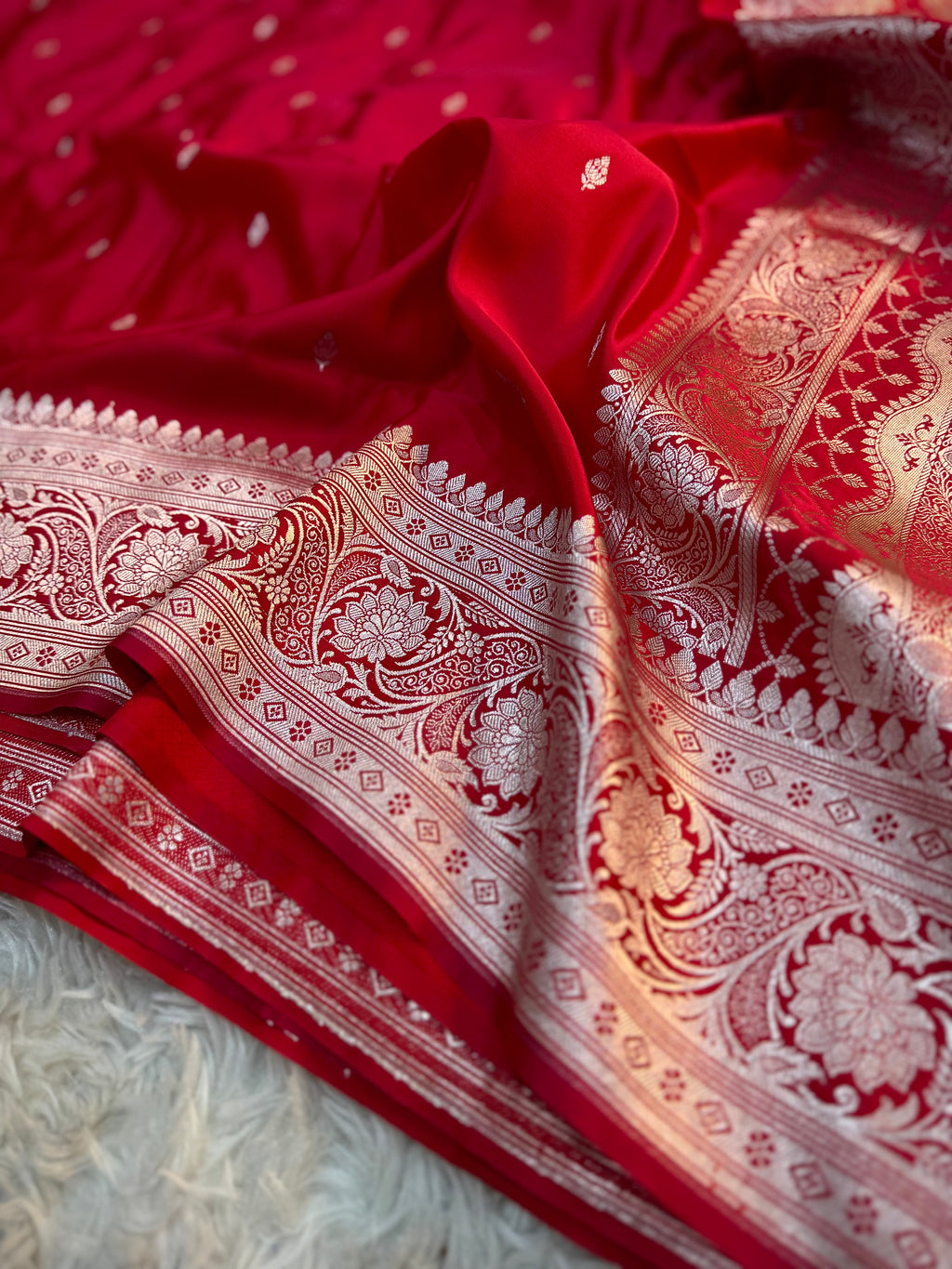 PREMIUM BRIDAL RED SHADE SATIN MASHRU KATAN SILK SAREE