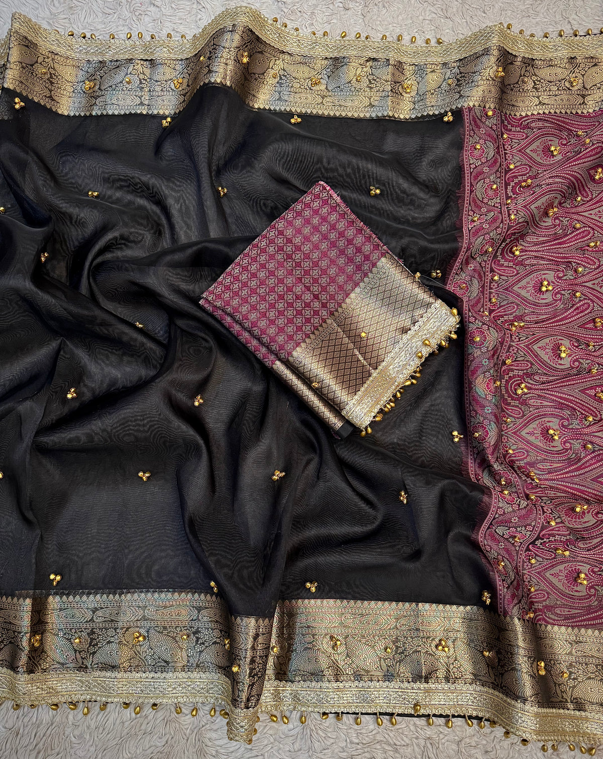 PREMIUM BLACK SHADE GHUNGROO WORK BANARASI TISSUE SILK DESIGNER SAREE