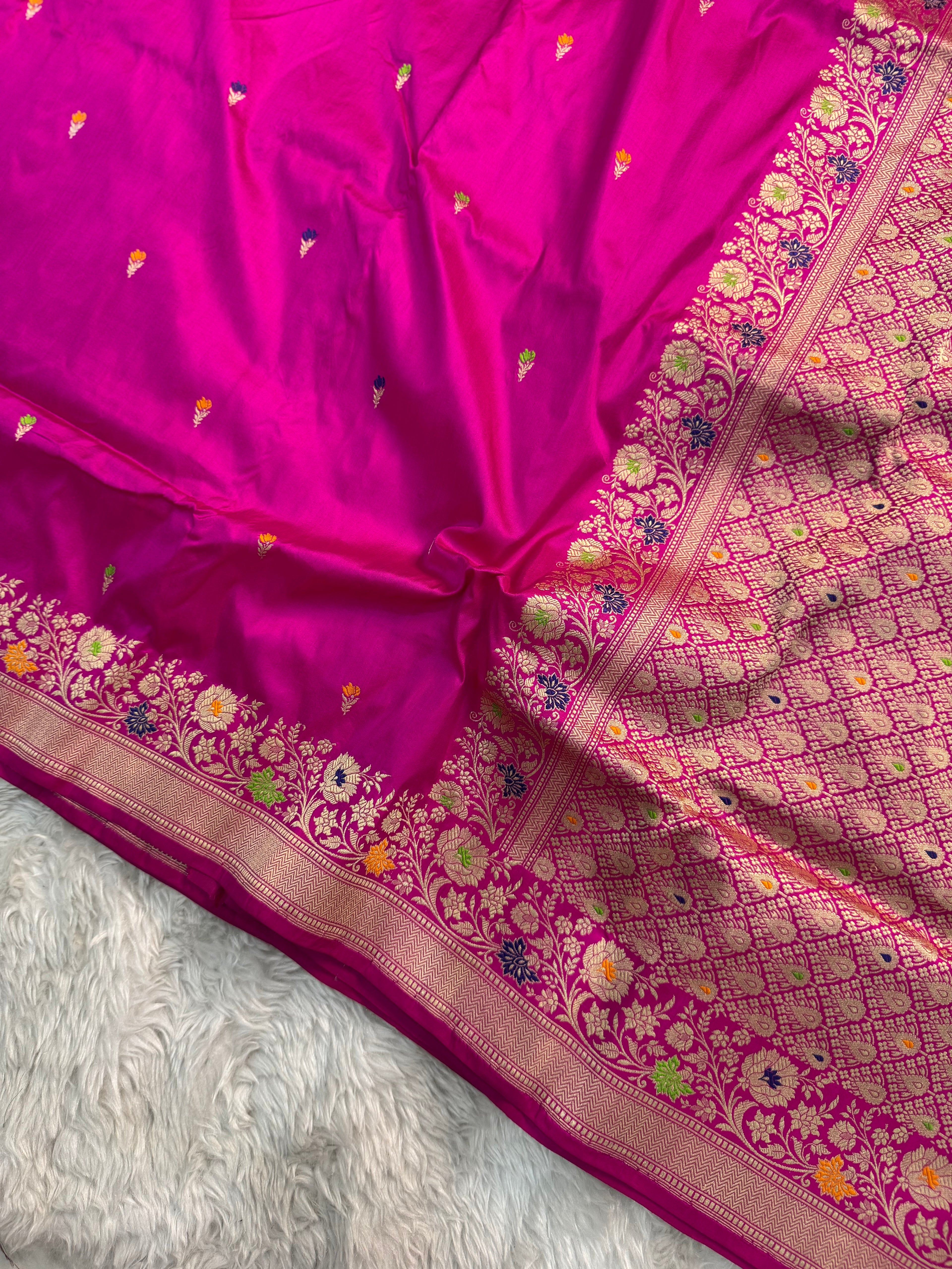 PURE RANI SHADE KATAN SILK KADHUWA BOOTI MEENAKARI SAREE