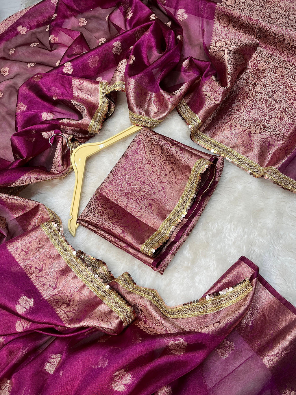 PREMIUM WINE SHADE DESIGNER TISSUE SILK BOOTI SAREE WITH LACE ATTACHED