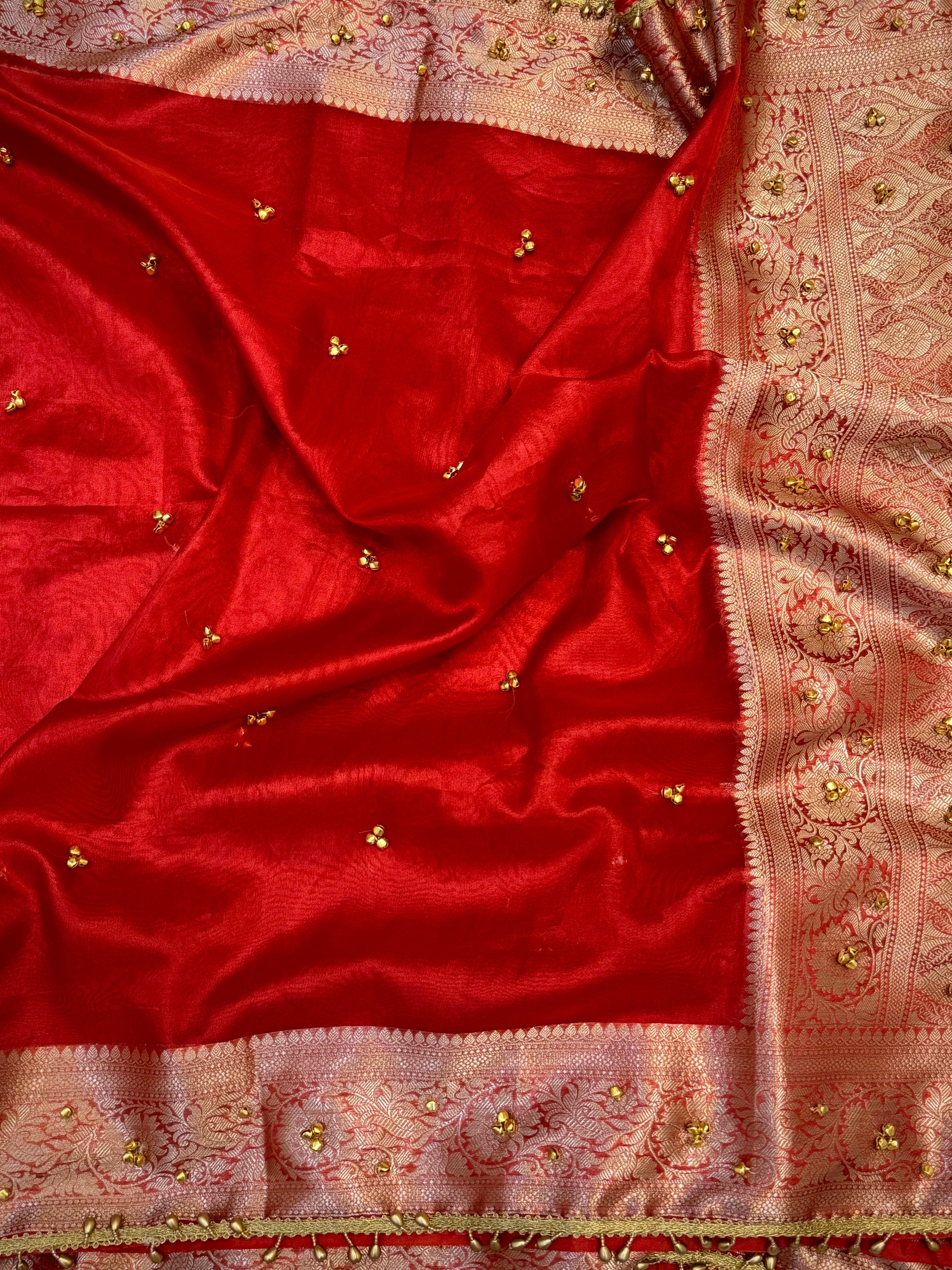 PREMIUM BRIDAL RED SHADE GHUNGROO WORK SOFT BANARASI TISSUE SILK DESIGNER SAREE