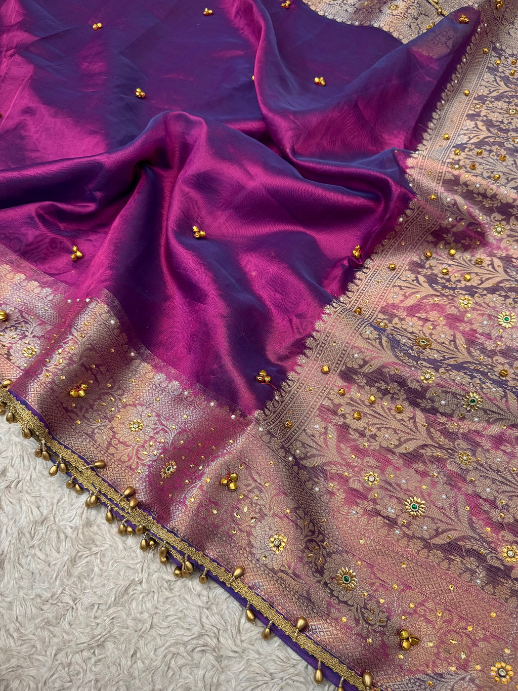 PREMIUM BAIGANI DUAL SHADE GHUNGROO WORK SOFT BANARASI TISSUE SILK DESIGNER SAREE