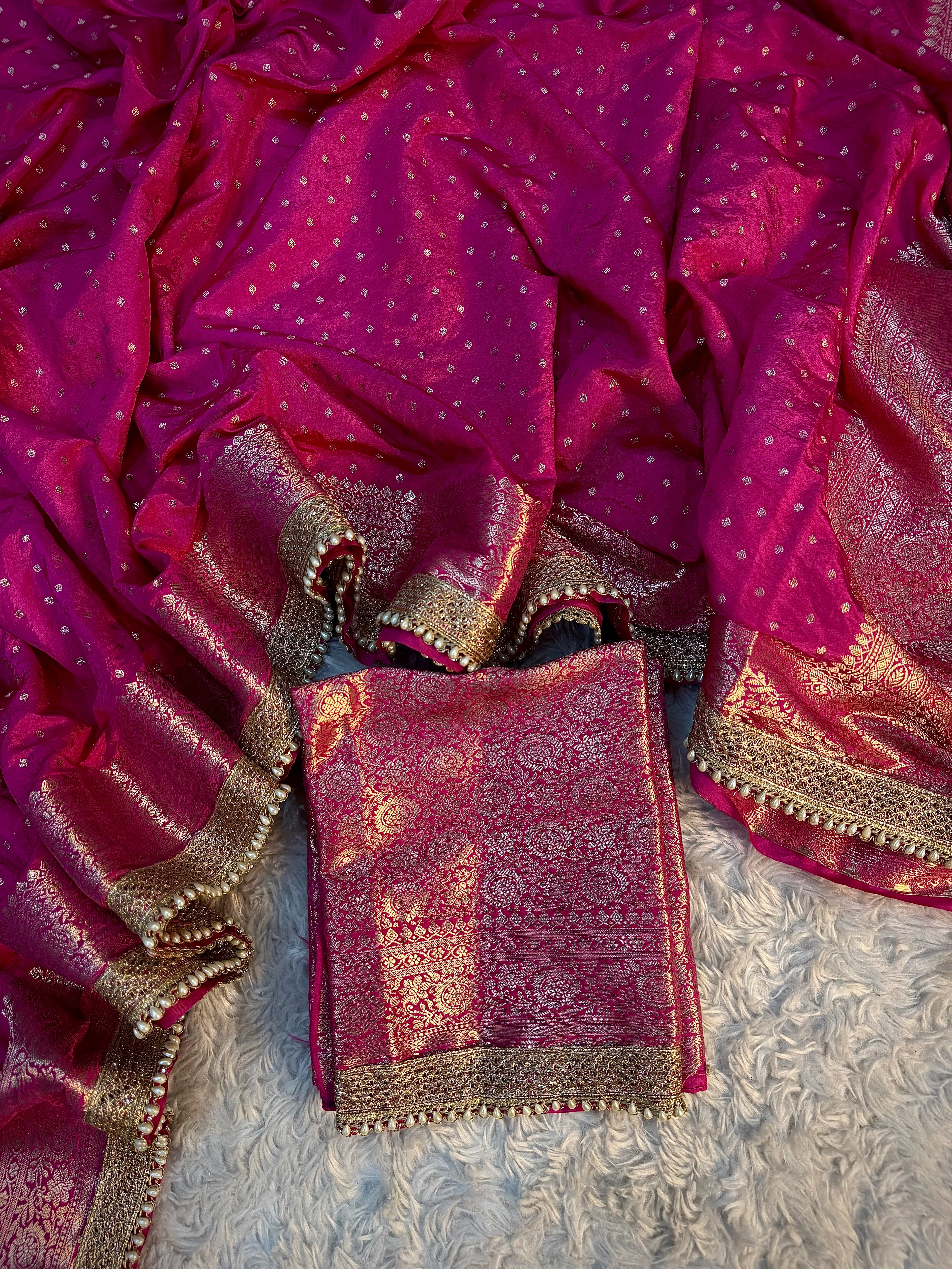 PREMIUM RANI SHADE GEORGETTE KATAN SILK SAREE WITH MOTI LACE ATTACHED