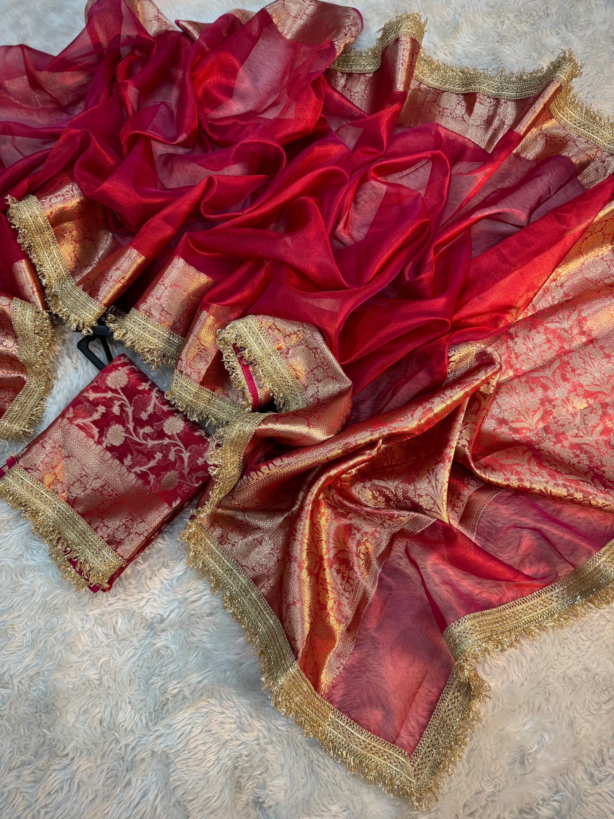PREMIUM BRIDAL RED SHADE SOFT TISSUE SILK SAREE WITH LACE ATTACHED