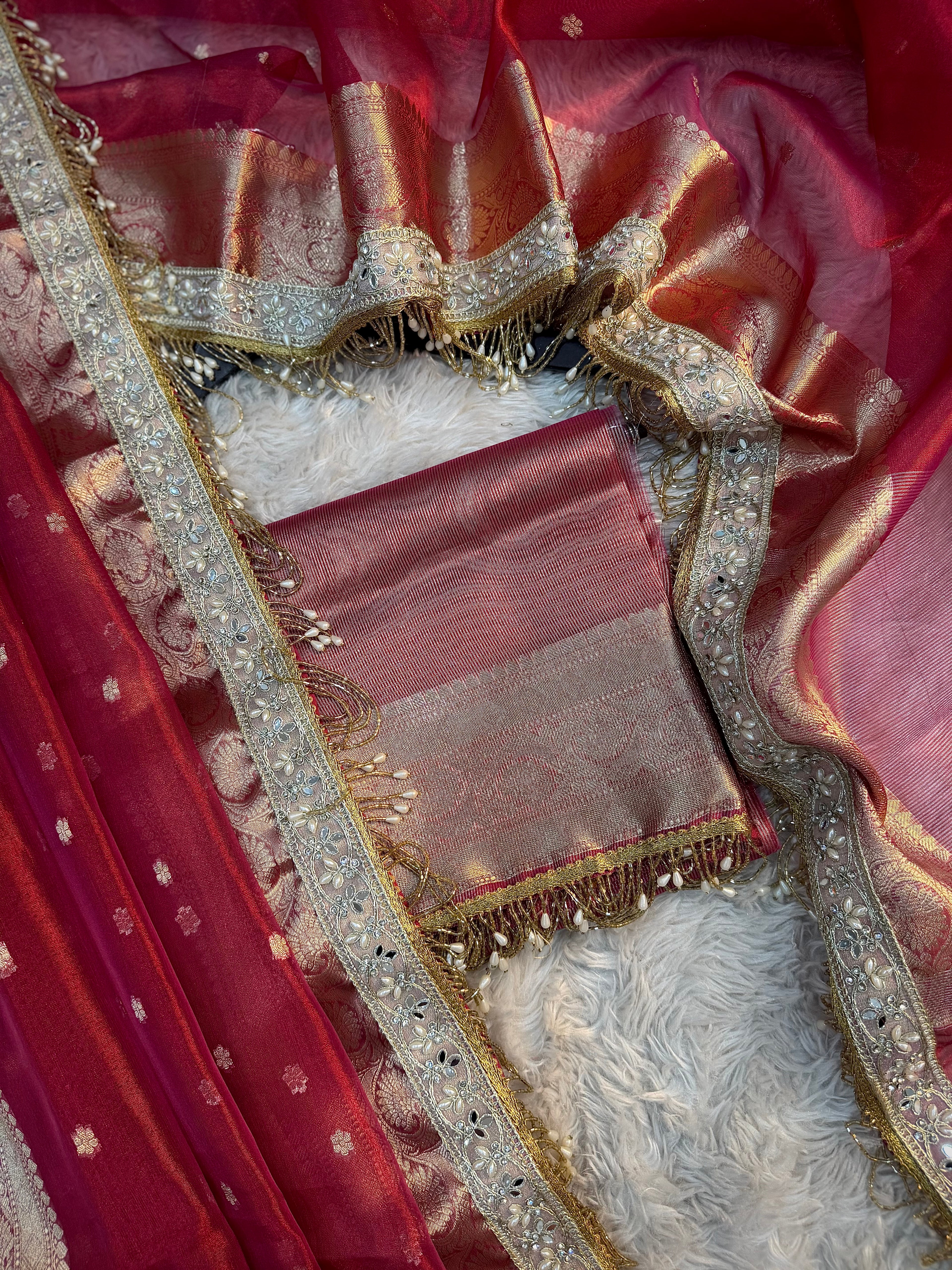 PREMIUM PINK RED SHADE DESIGNER SOFT TISSUE SILK BOOTI SAREE WITH MAHARANI LACE ATTACHED