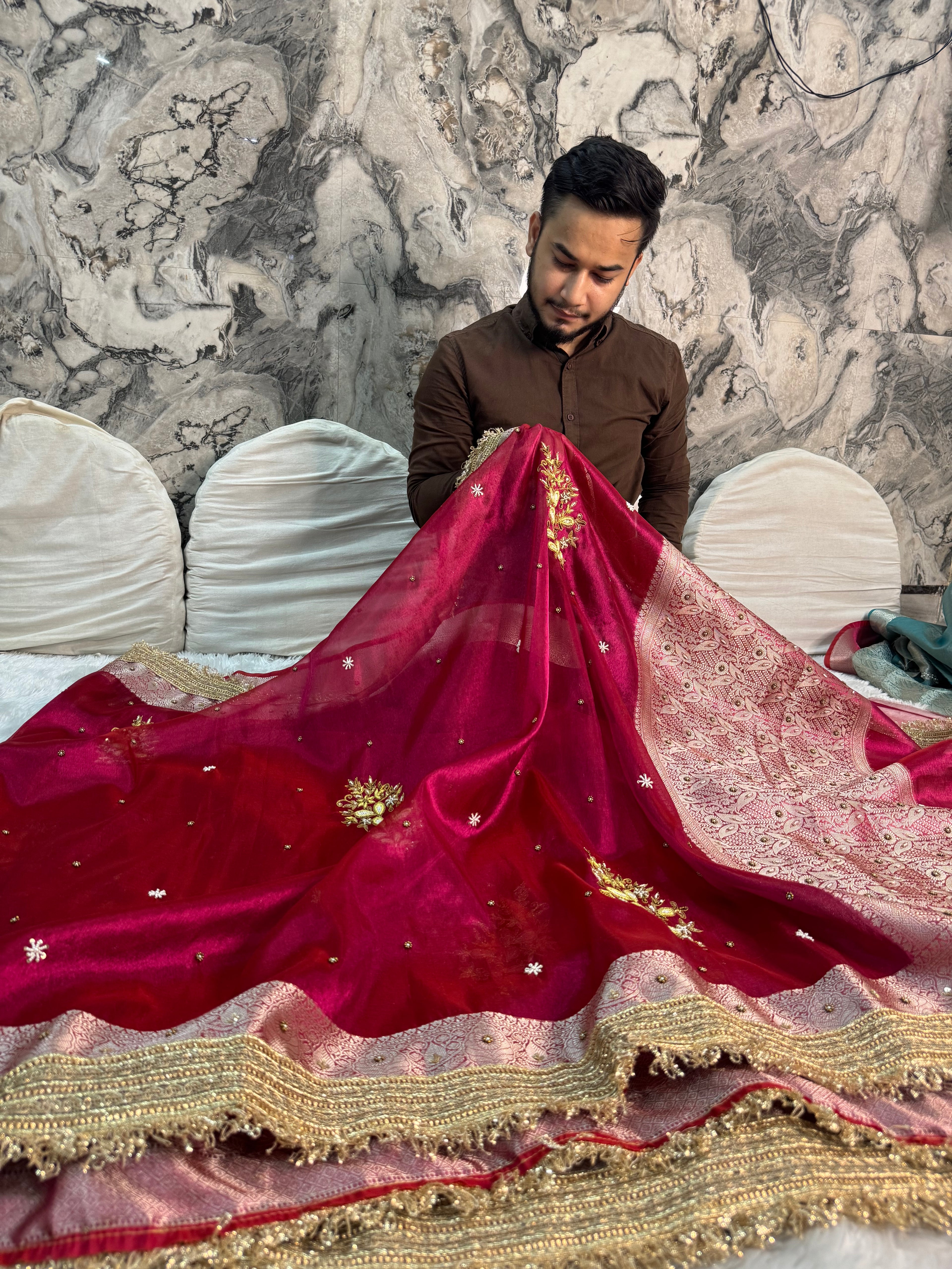 LUXURIOUS RANI SHADE SOFT TISSUE SILK WITH PREMIUM ZARDOZI AND LACE WORK