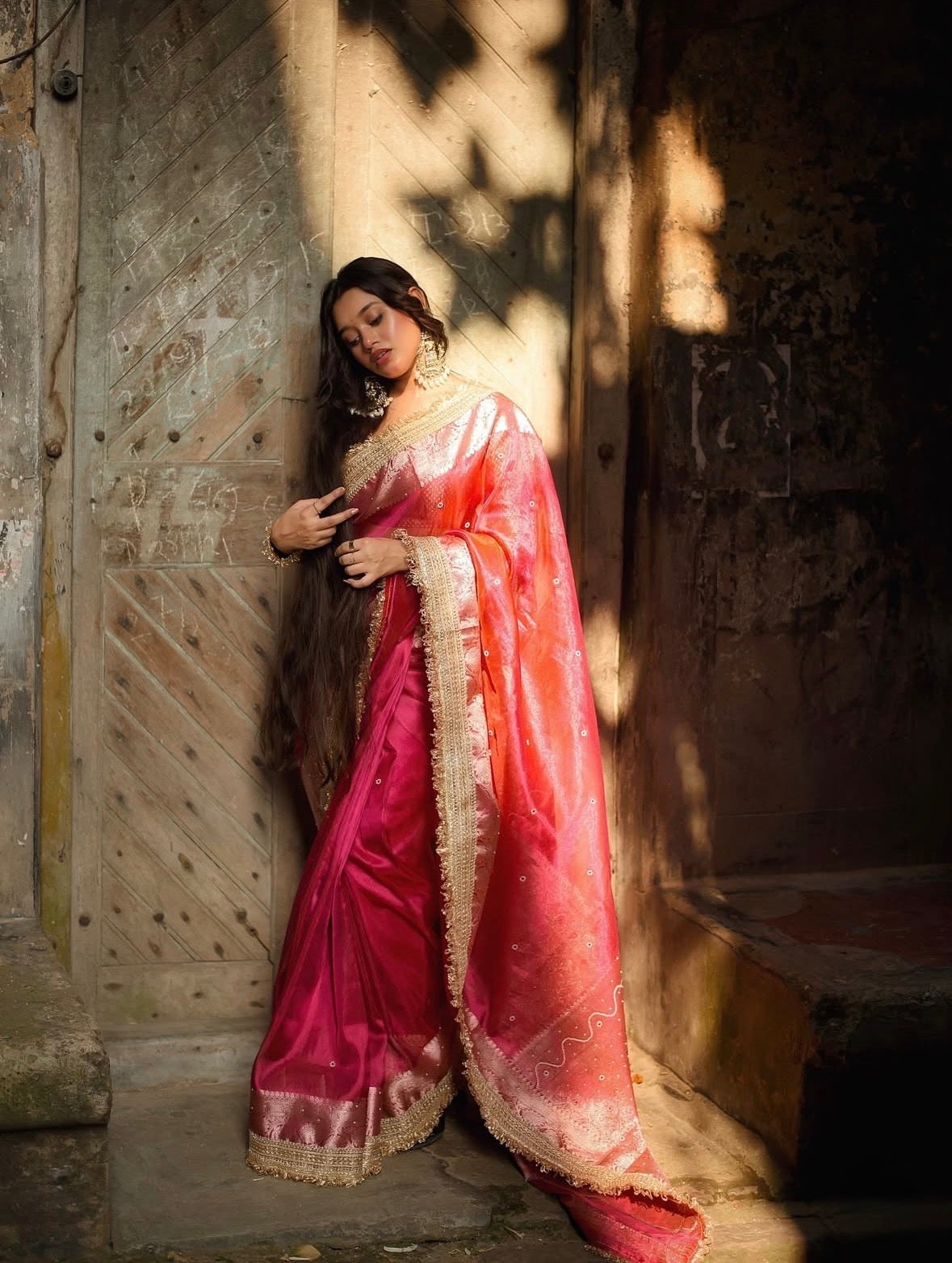 EXCLUSIVE HOT RANI SHADE SOFT TISSUE SILK SAREE DESIGNER HAND STONE WORK WITH LACE ATTACHED