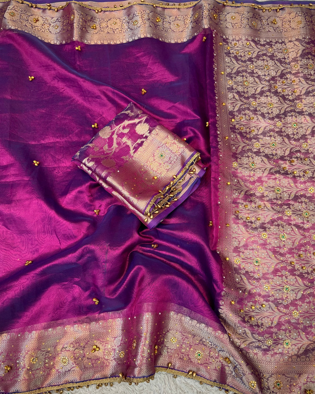 PREMIUM BAIGANI DUAL SHADE GHUNGROO WORK SOFT BANARASI TISSUE SILK DESIGNER SAREE