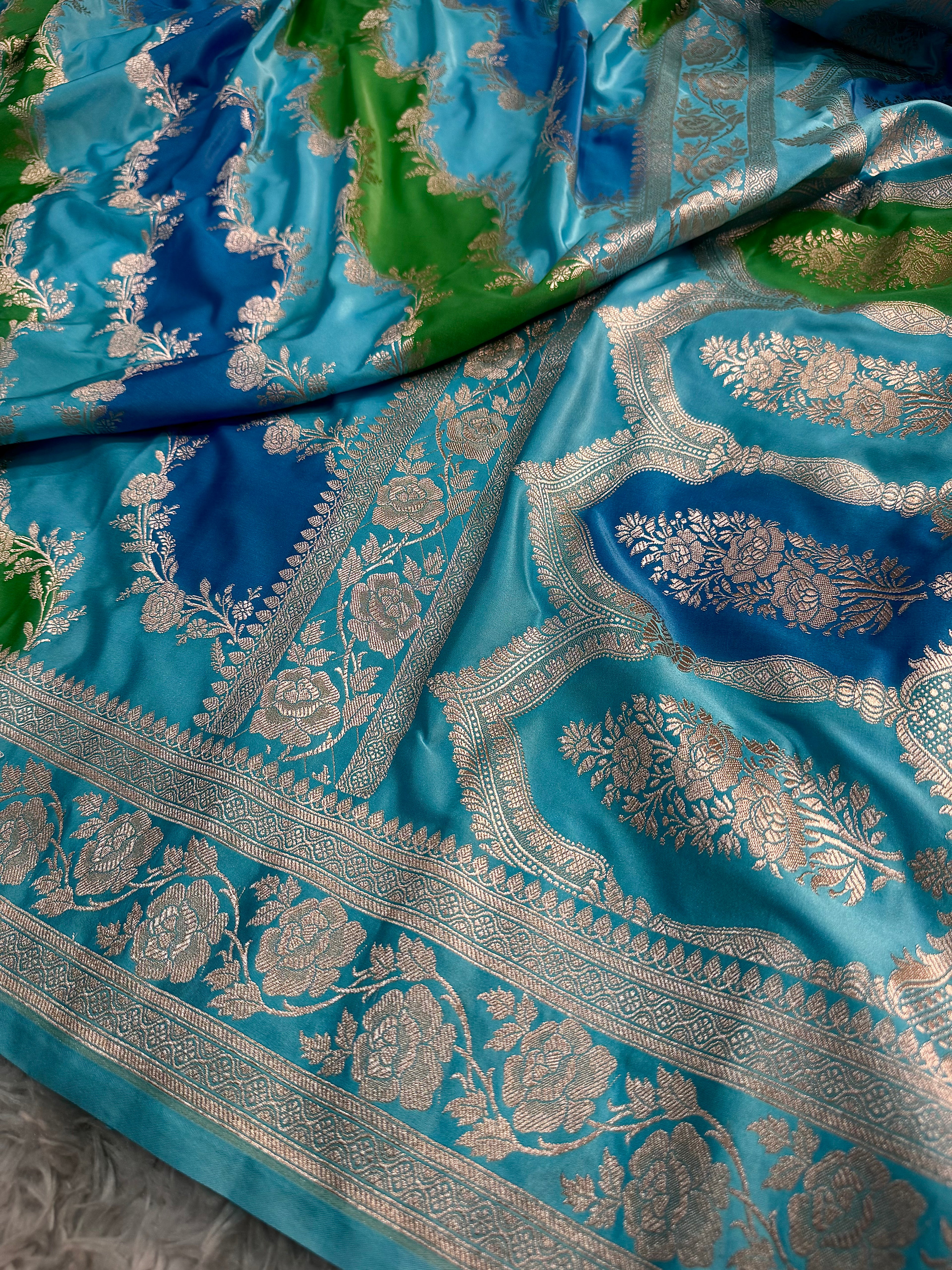 LUXURIOUS RANGKAT SHADE MASHRU KATAN SILK SAREE