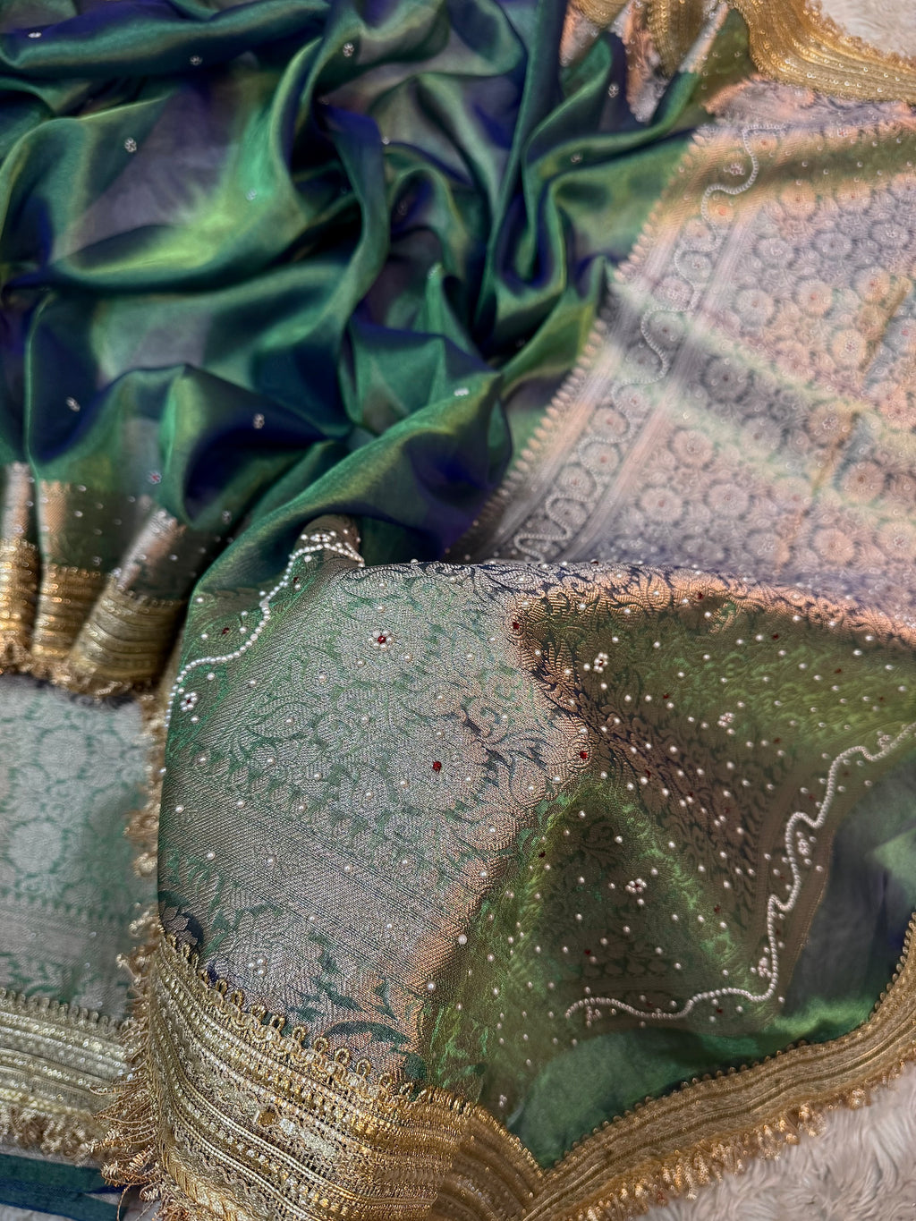 EXCLUSIVE PEACOCK GREEN SHADE SOFT TISSUE SILK SAREE DESIGNER HAND STONE WORK WITH LACE ATTACHED