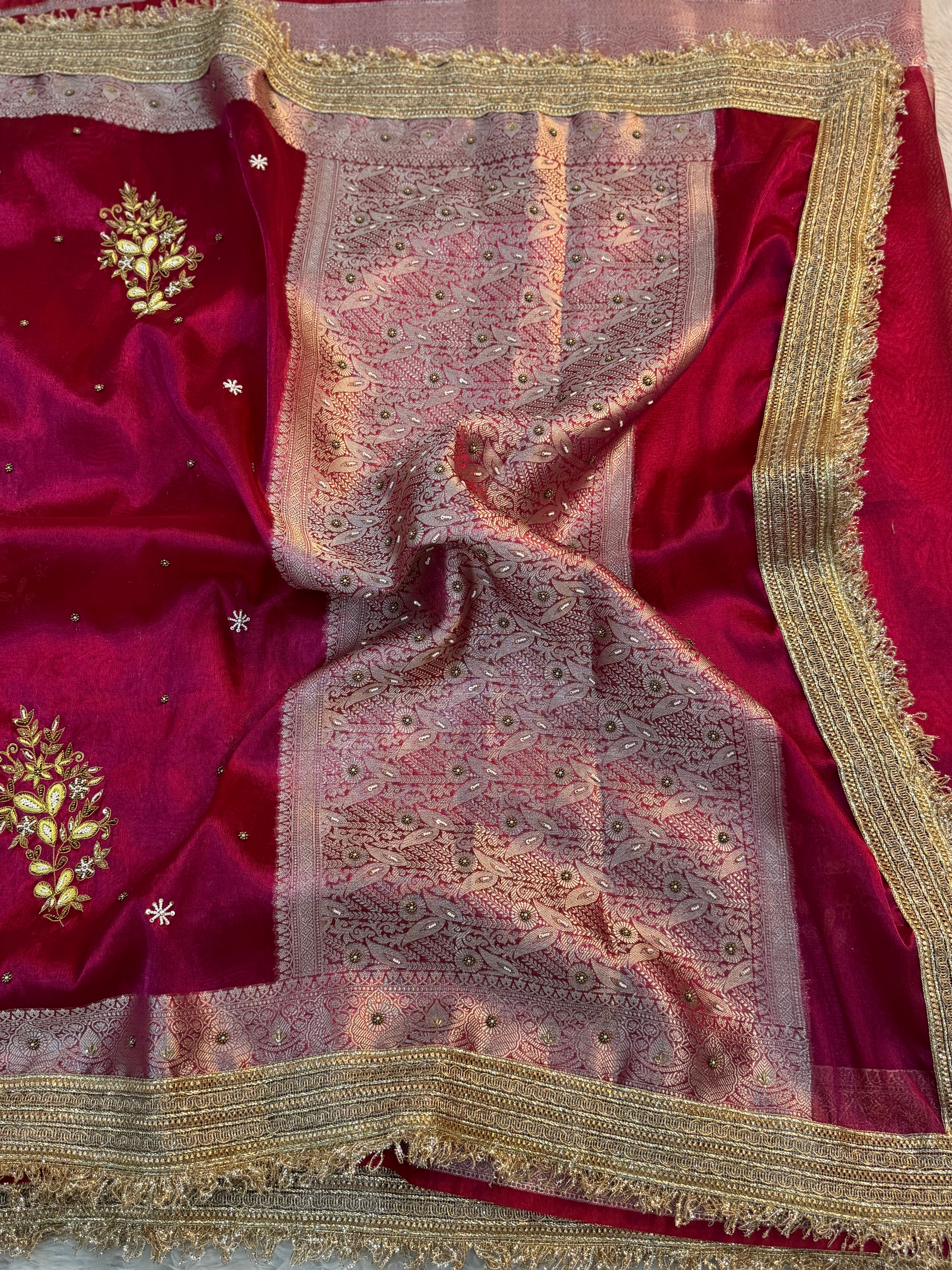 LUXURIOUS RANI SHADE SOFT TISSUE SILK WITH PREMIUM ZARDOZI AND LACE WORK