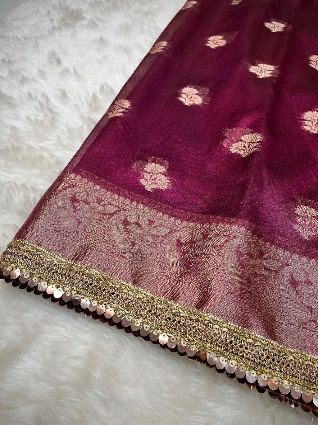 PREMIUM WINE SHADE DESIGNER TISSUE SILK BOOTI SAREE WITH LACE ATTACHED
