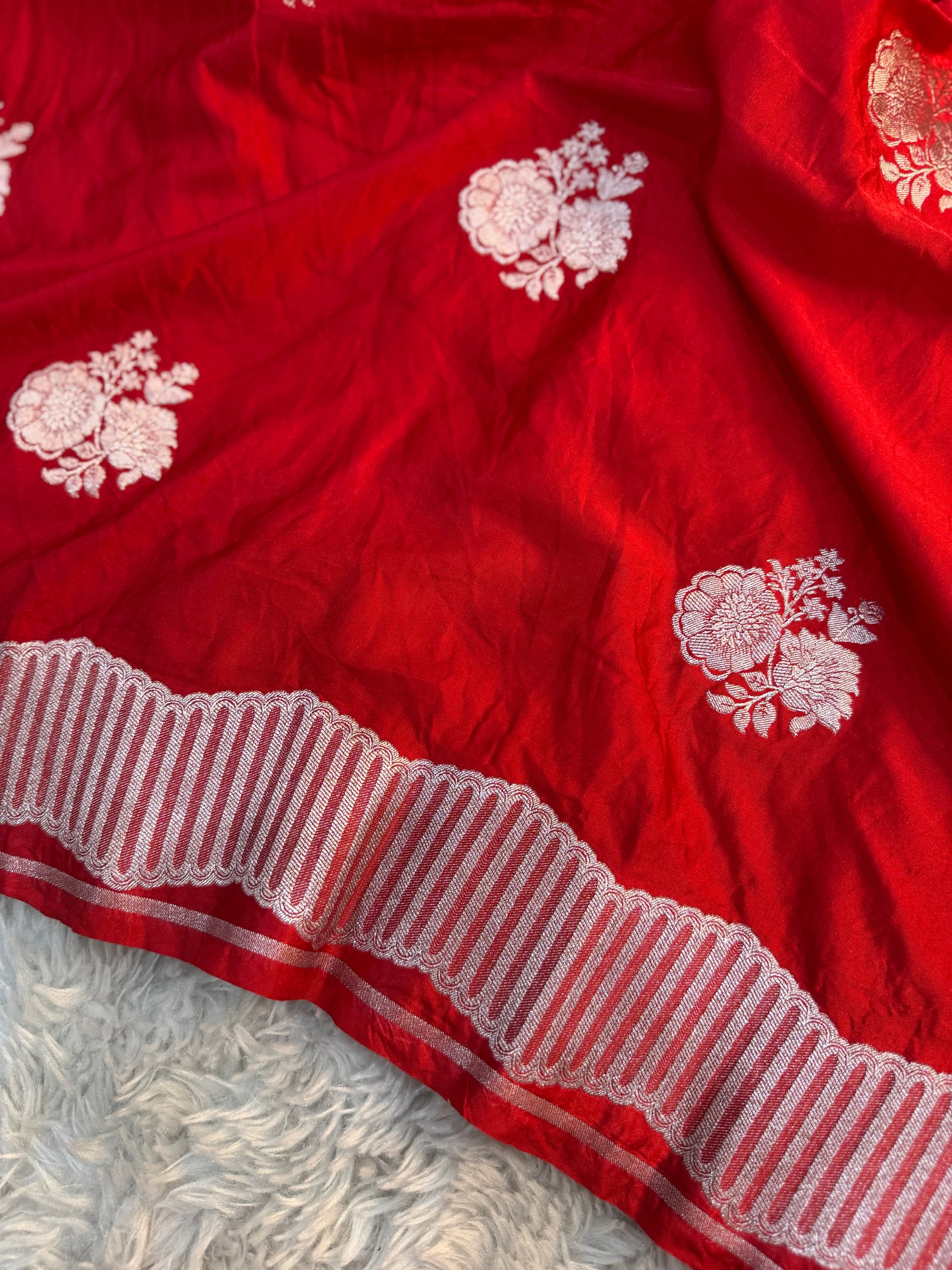 PREMIUM BRIDAL RED SHADE SATIN MASHRU KATAN SILK SAREE