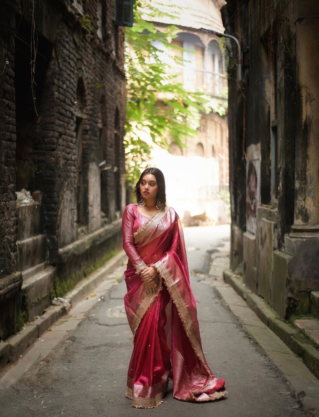 EXCLUSIVE HOT RANI SHADE SOFT TISSUE SILK SAREE DESIGNER HAND STONE WORK WITH LACE ATTACHED