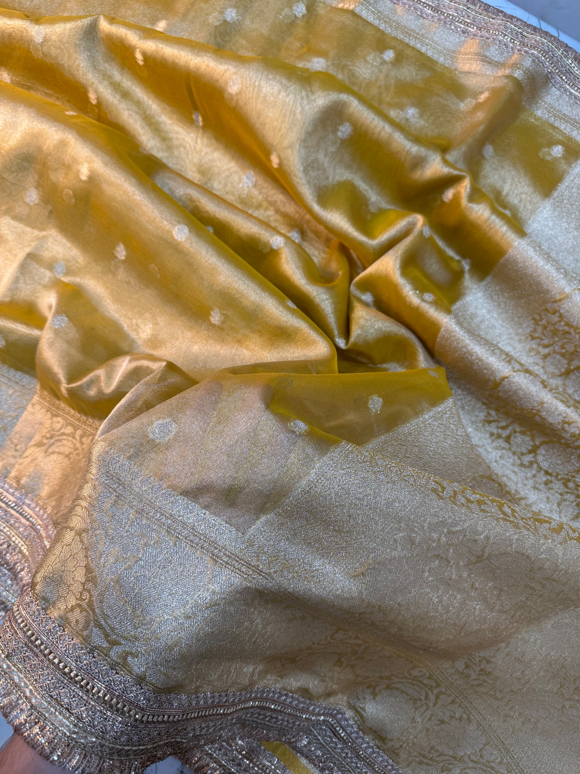 LUXURIOUS YELLOW SHADE DESIGNER TISSUE SILK BOOTI SAREE