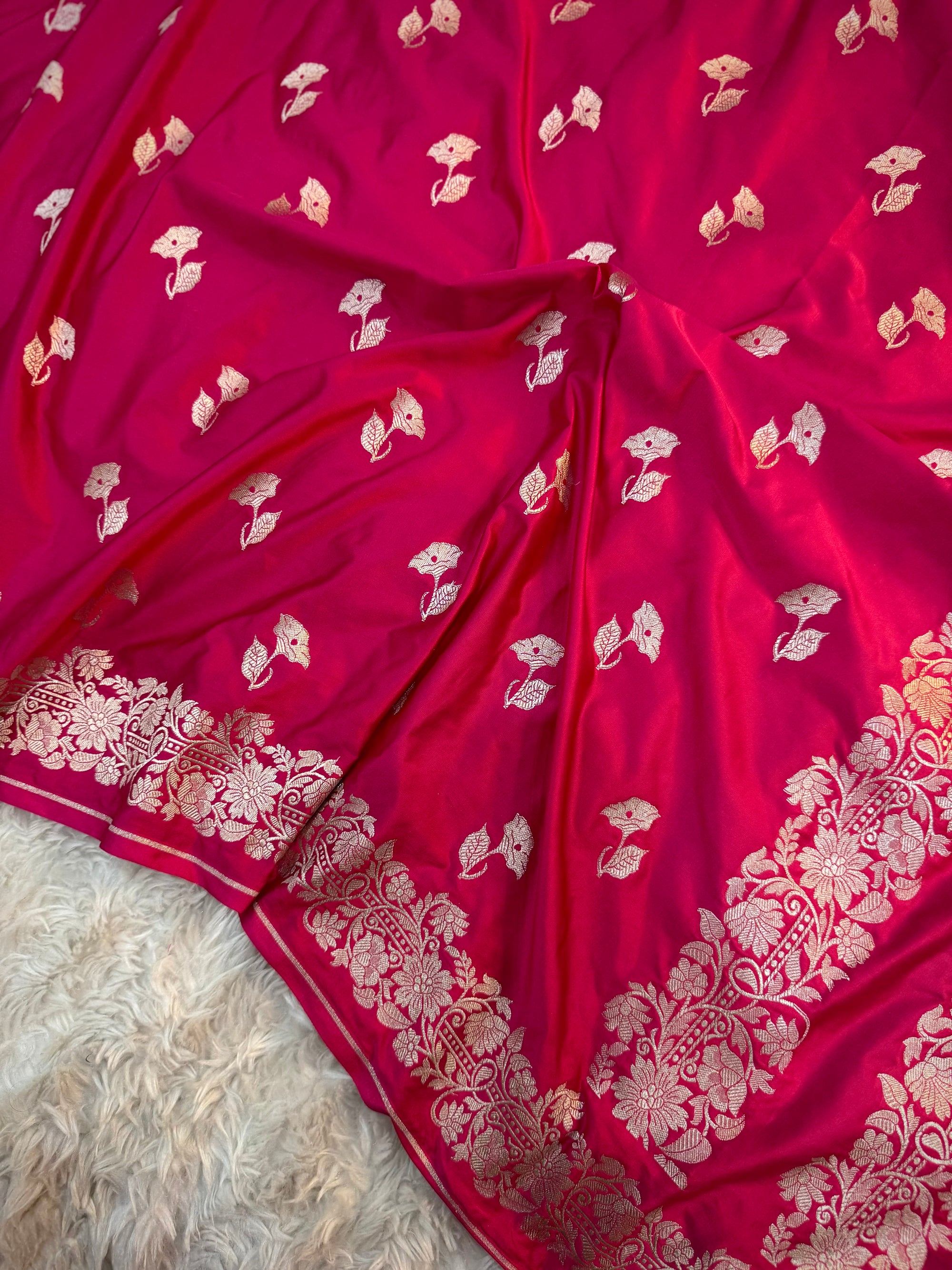 PREMIUM RANI SHADE SATIN MASHRU KATAN SILK SAREE