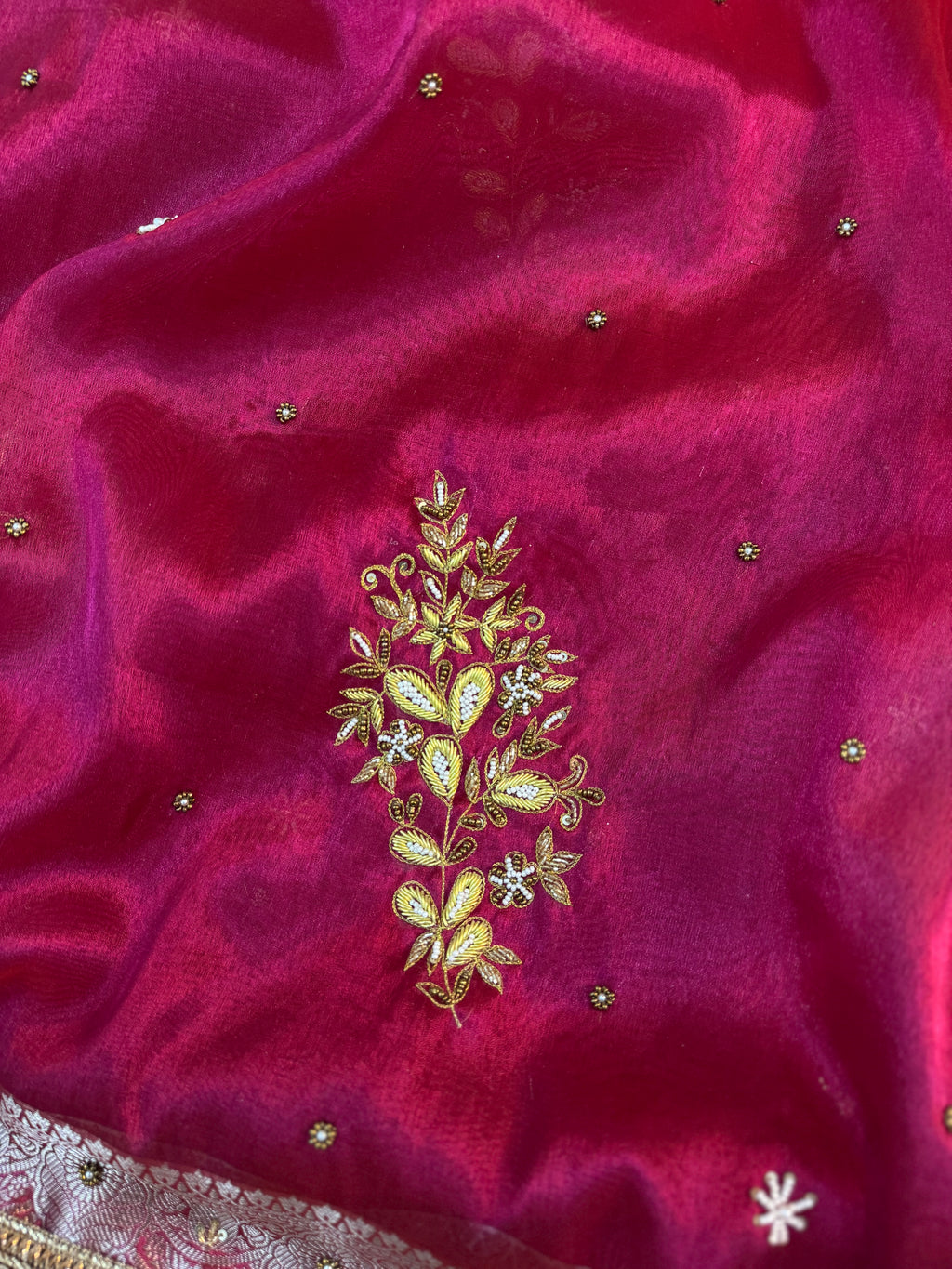 LUXURIOUS RANI SHADE SOFT TISSUE SILK WITH PREMIUM ZARDOZI AND LACE WORK