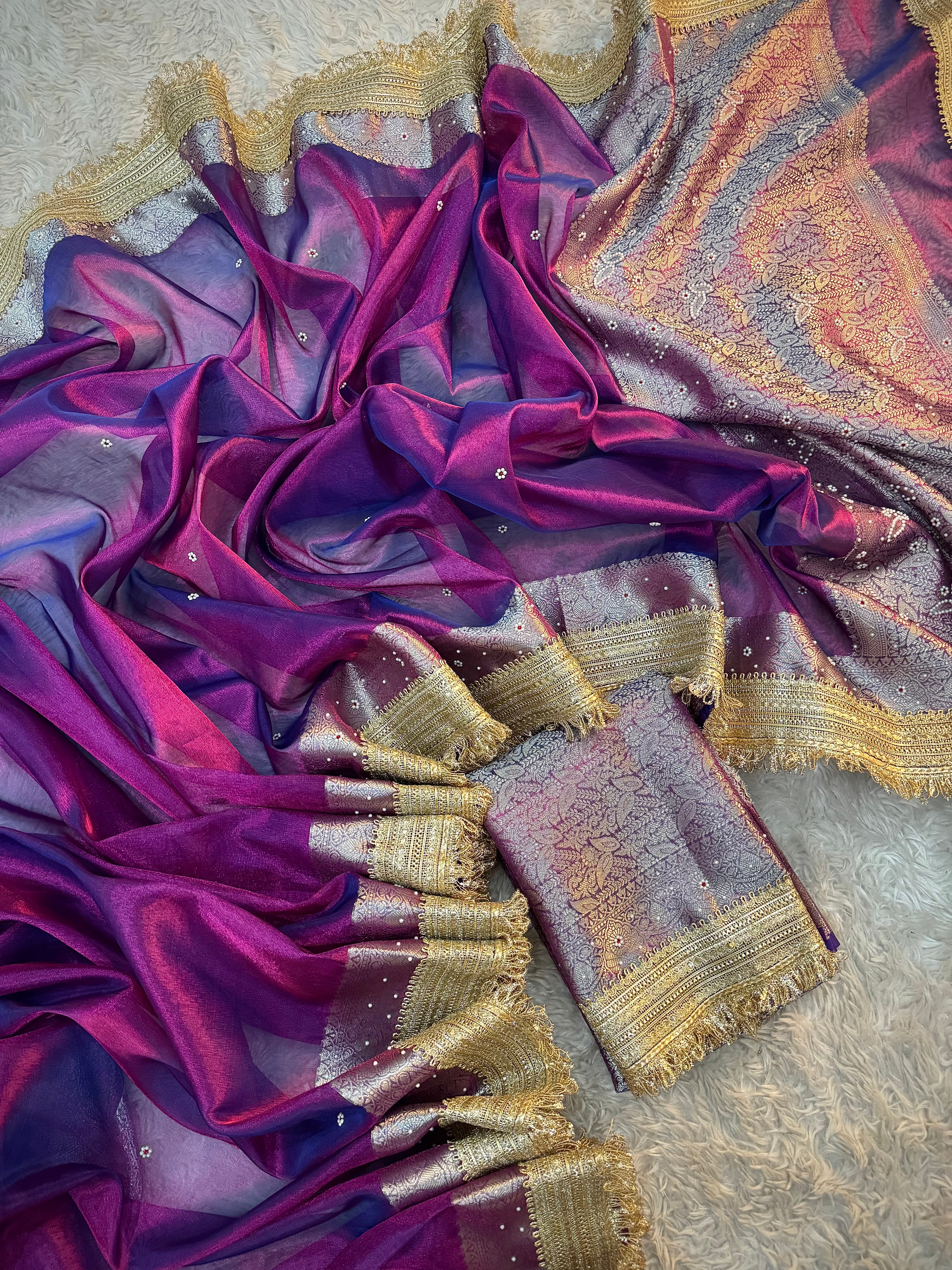 LUXURIOUS BAIGANI DUAL SHADE SOFT TISSUE SILK SAREE HAND STONE WORK WITH LACE ATTACHED