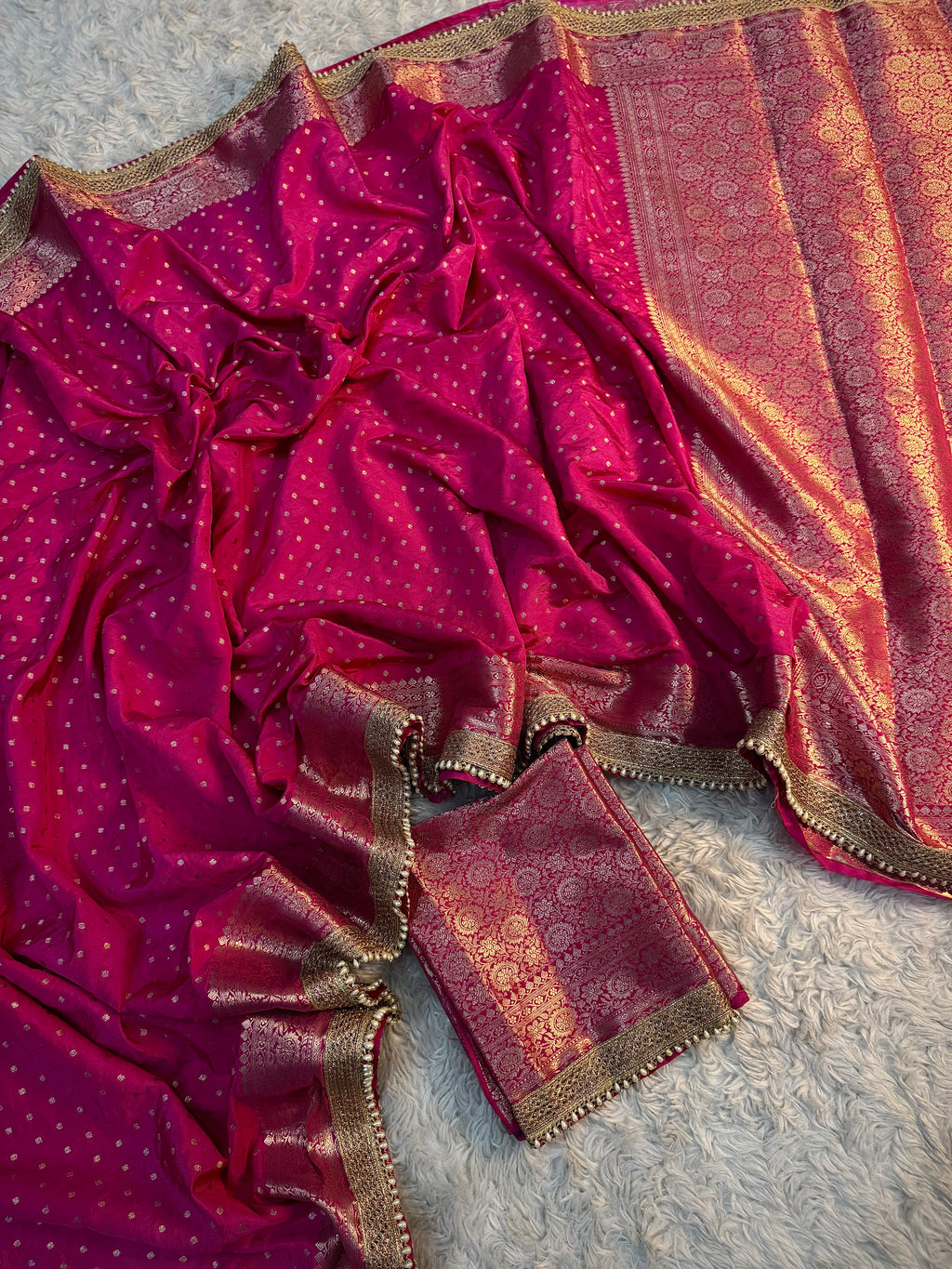 PREMIUM RANI SHADE GEORGETTE KATAN SILK SAREE WITH MOTI LACE ATTACHED