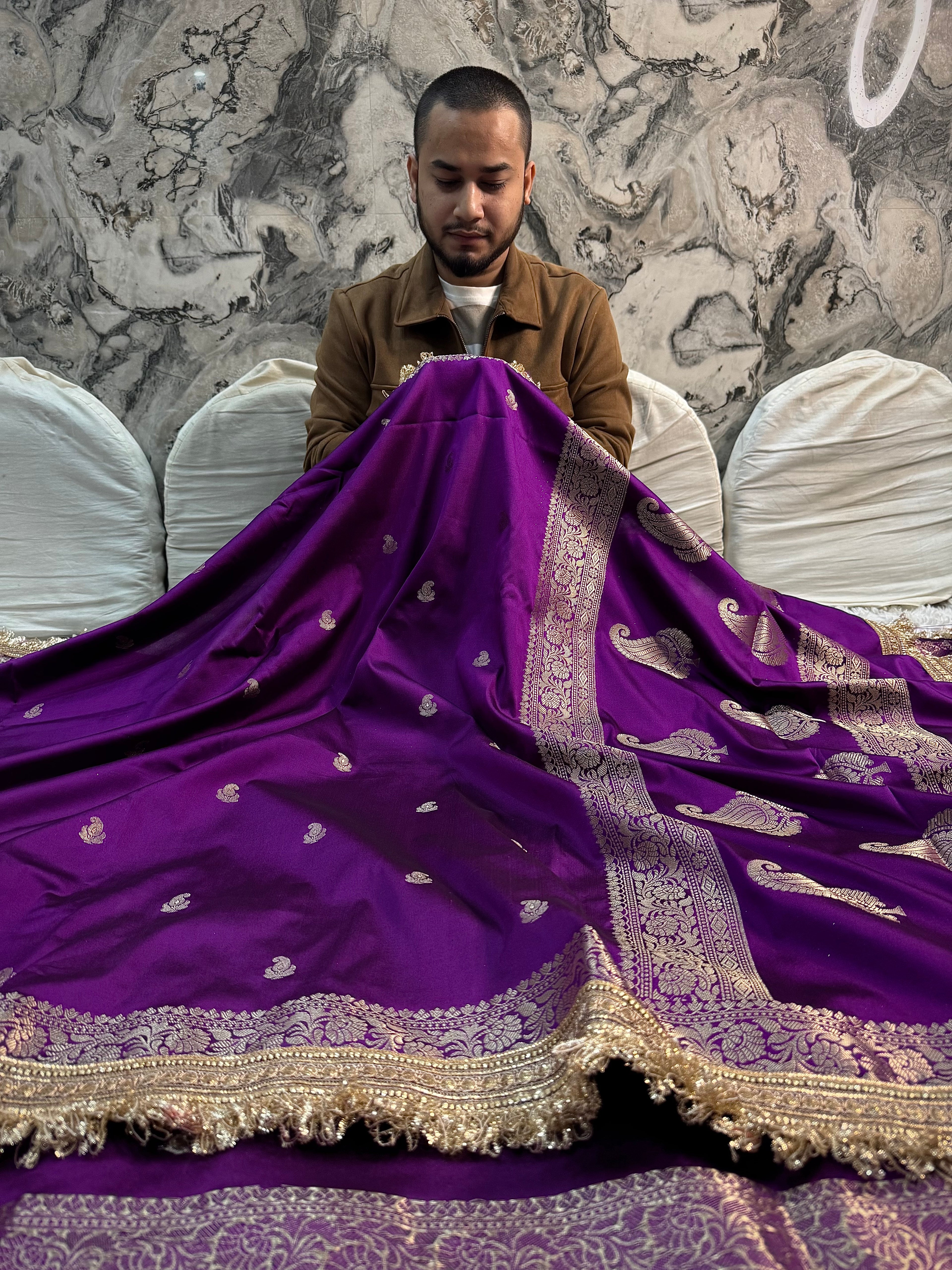 PREMIUM DEEP PURPLE SHADE BANARASI SOFT SILK SAREE WITH LACE ATTACHED