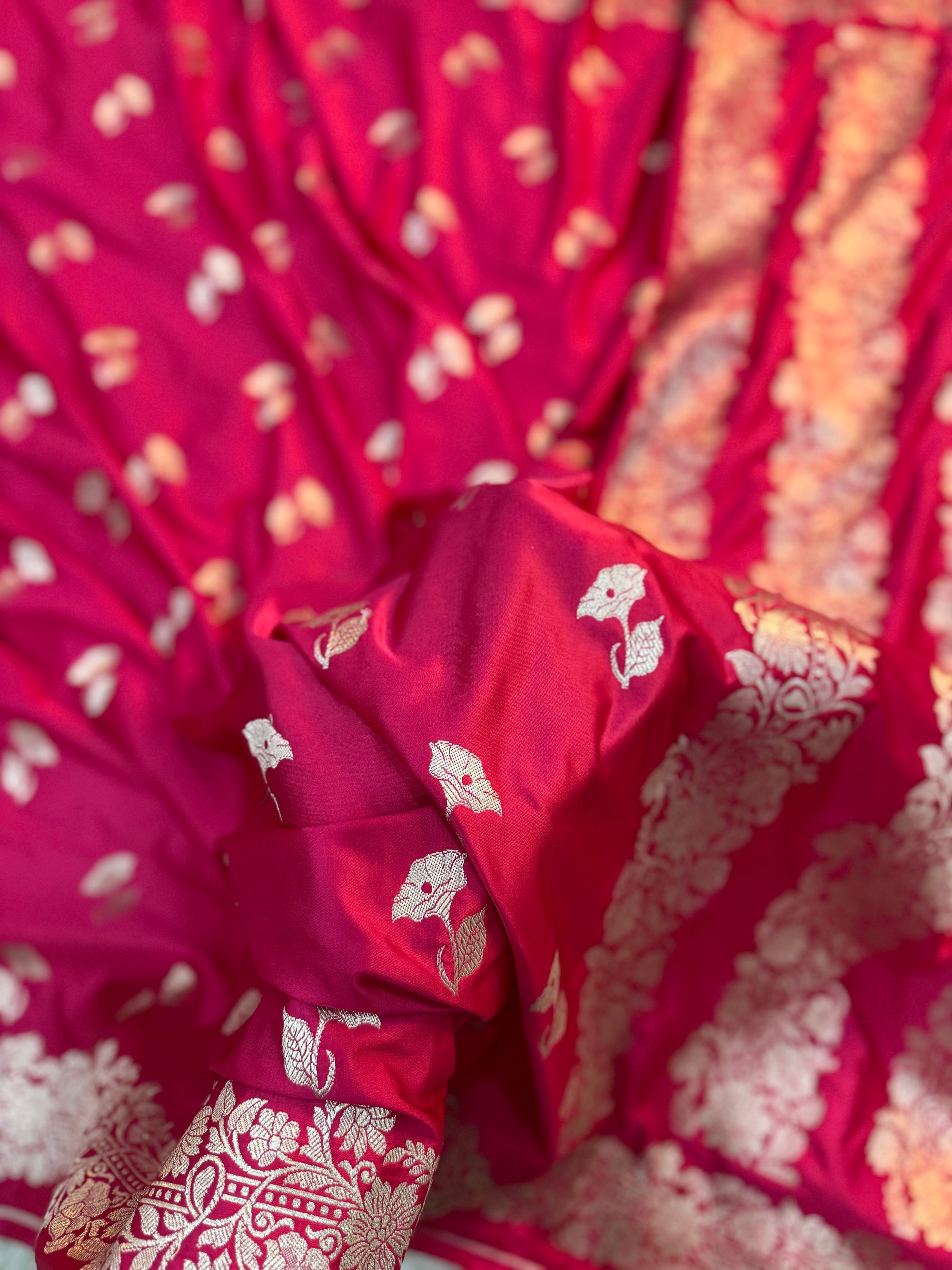 PREMIUM RANI SHADE SATIN MASHRU KATAN SILK SAREE