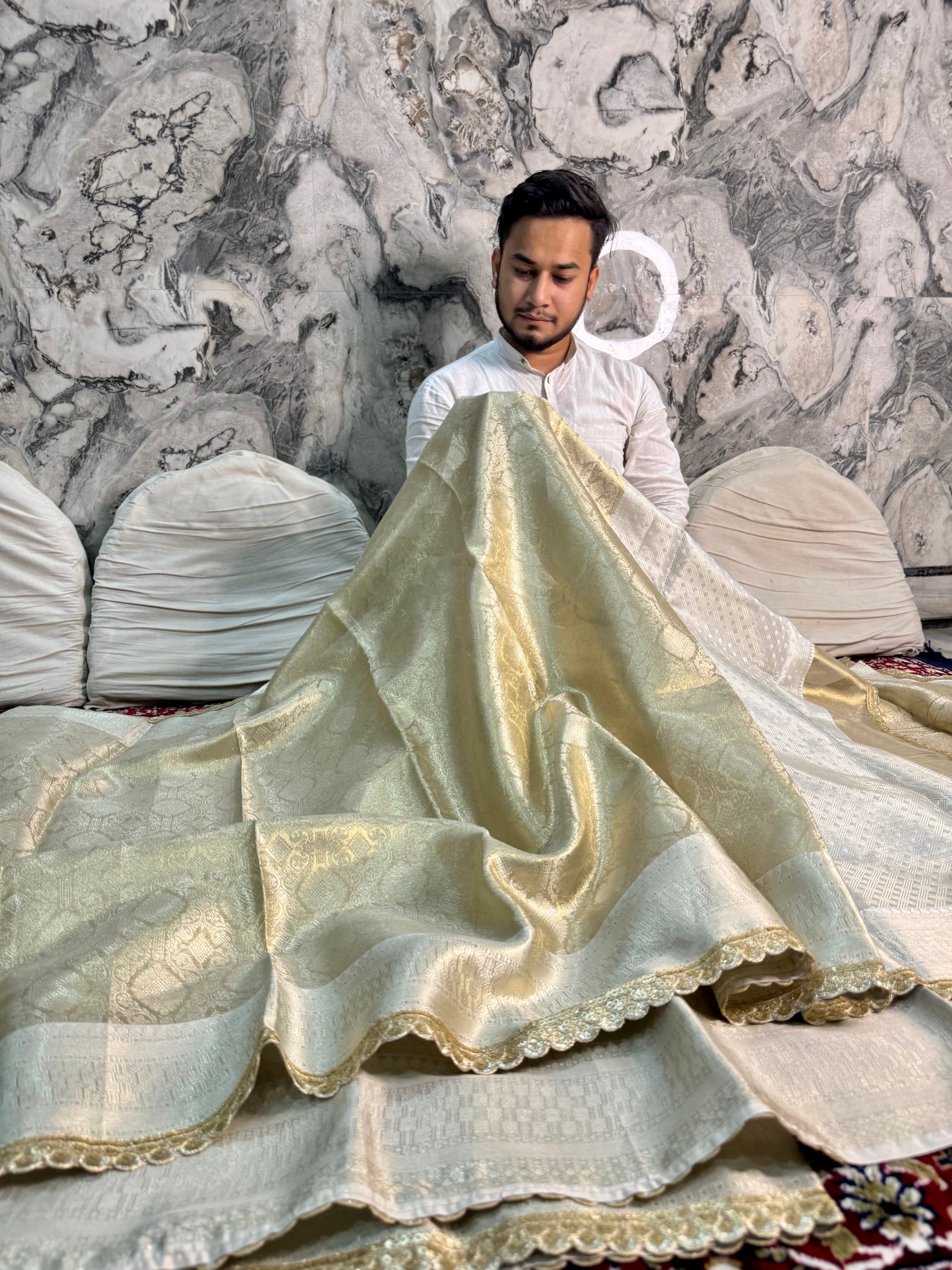 PREMIUM KANJIVERAM SOFT TISSUE SILK SAREE WITH LACE ATTACHED