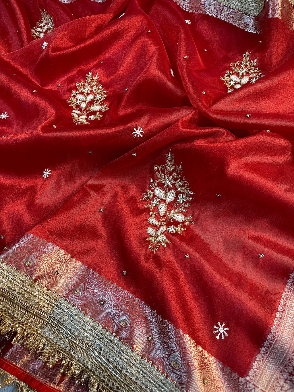 LUXURIOUS BRIDAL RED SHADE SOFT TISSUE SILK WITH PREMIUM ZARDOZI AND LACE WORK