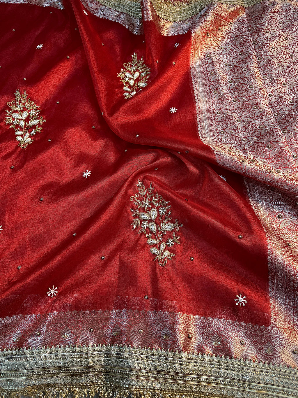LUXURIOUS BRIDAL RED SHADE SOFT TISSUE SILK WITH PREMIUM ZARDOZI AND LACE WORK
