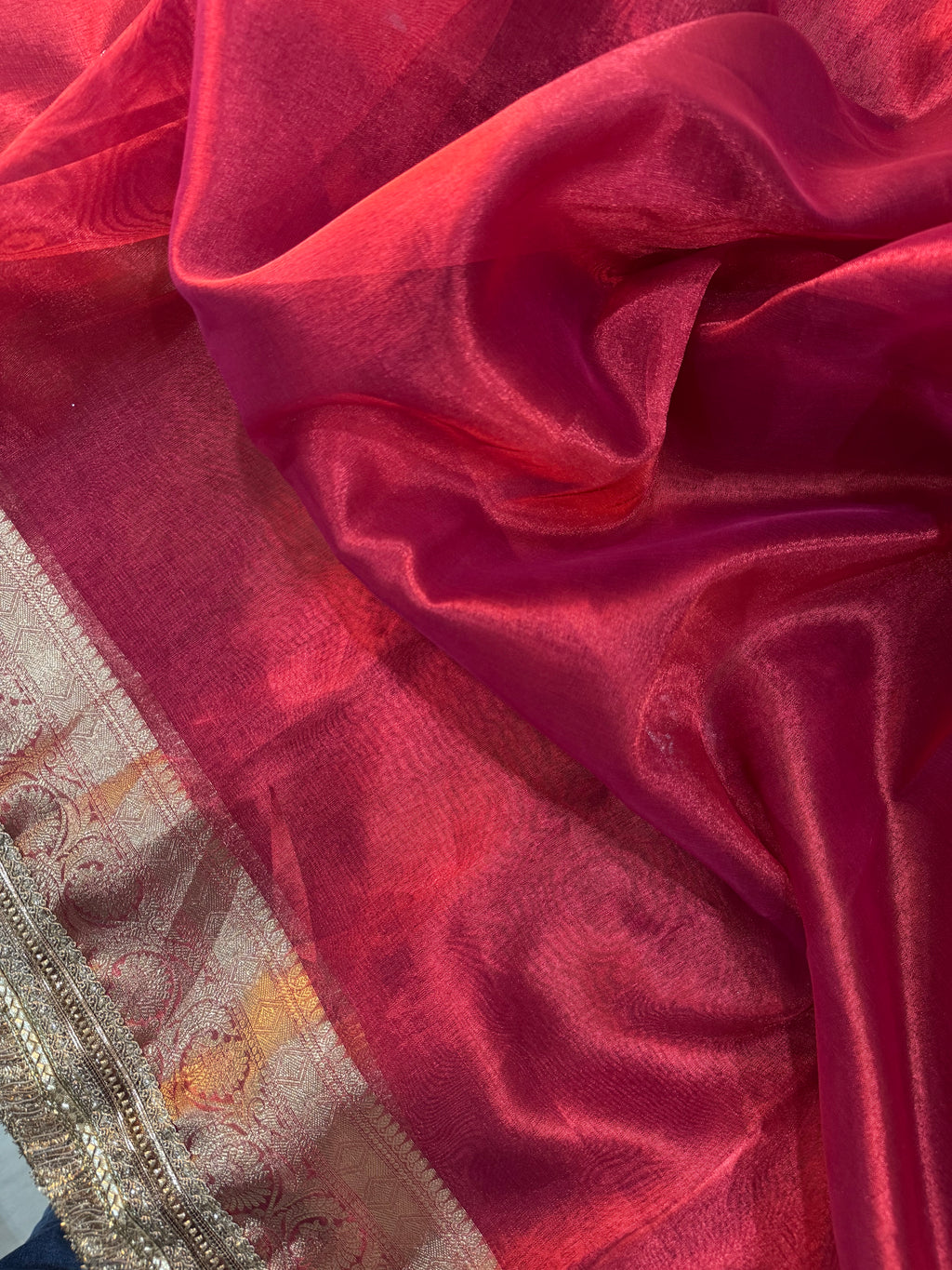PREMIUM PINK AND RED SOFT TISSUE SILK SAREE WITH LACE ATTACHED