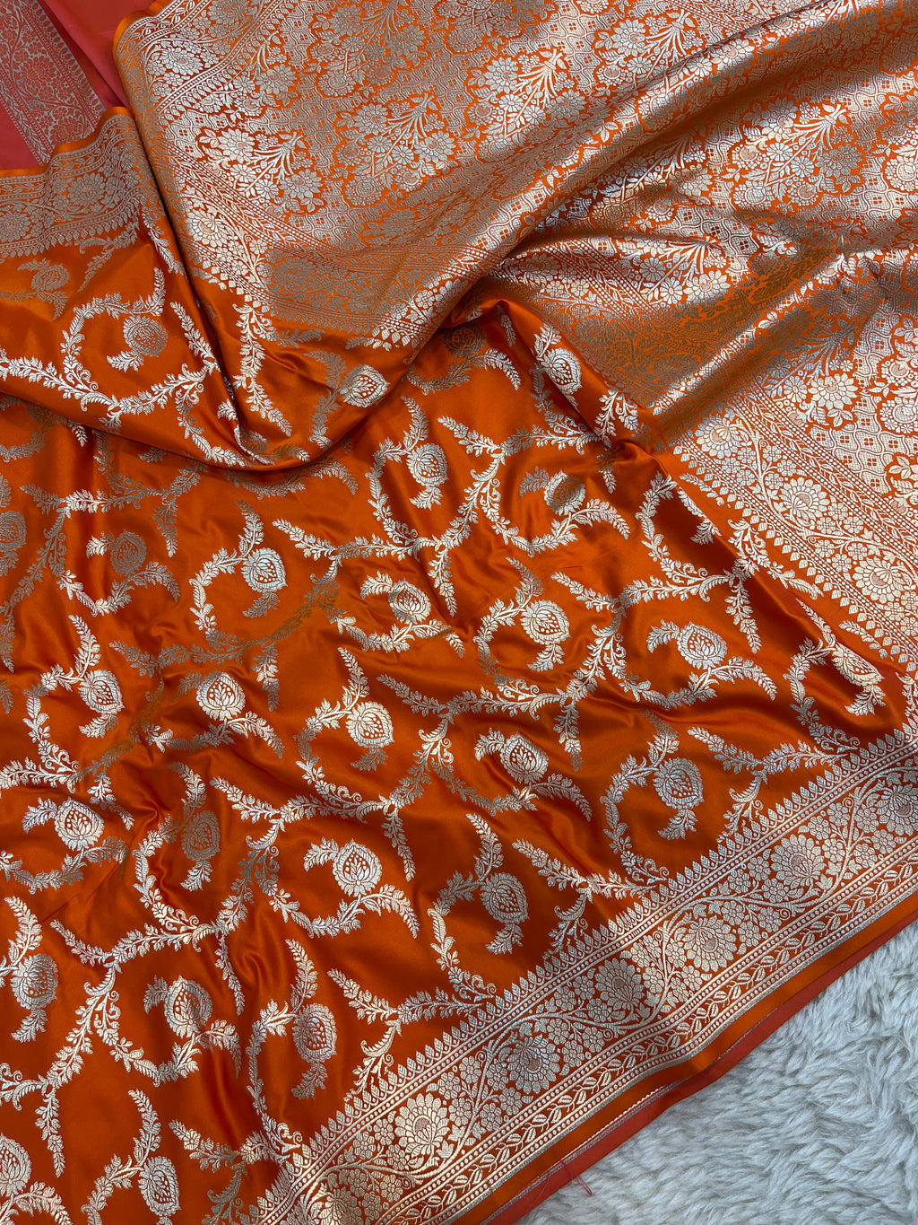 PREMIUM ORANGE SHADE MASHRU KATAN SILK JAAL DESIGN WEAVE SAREE