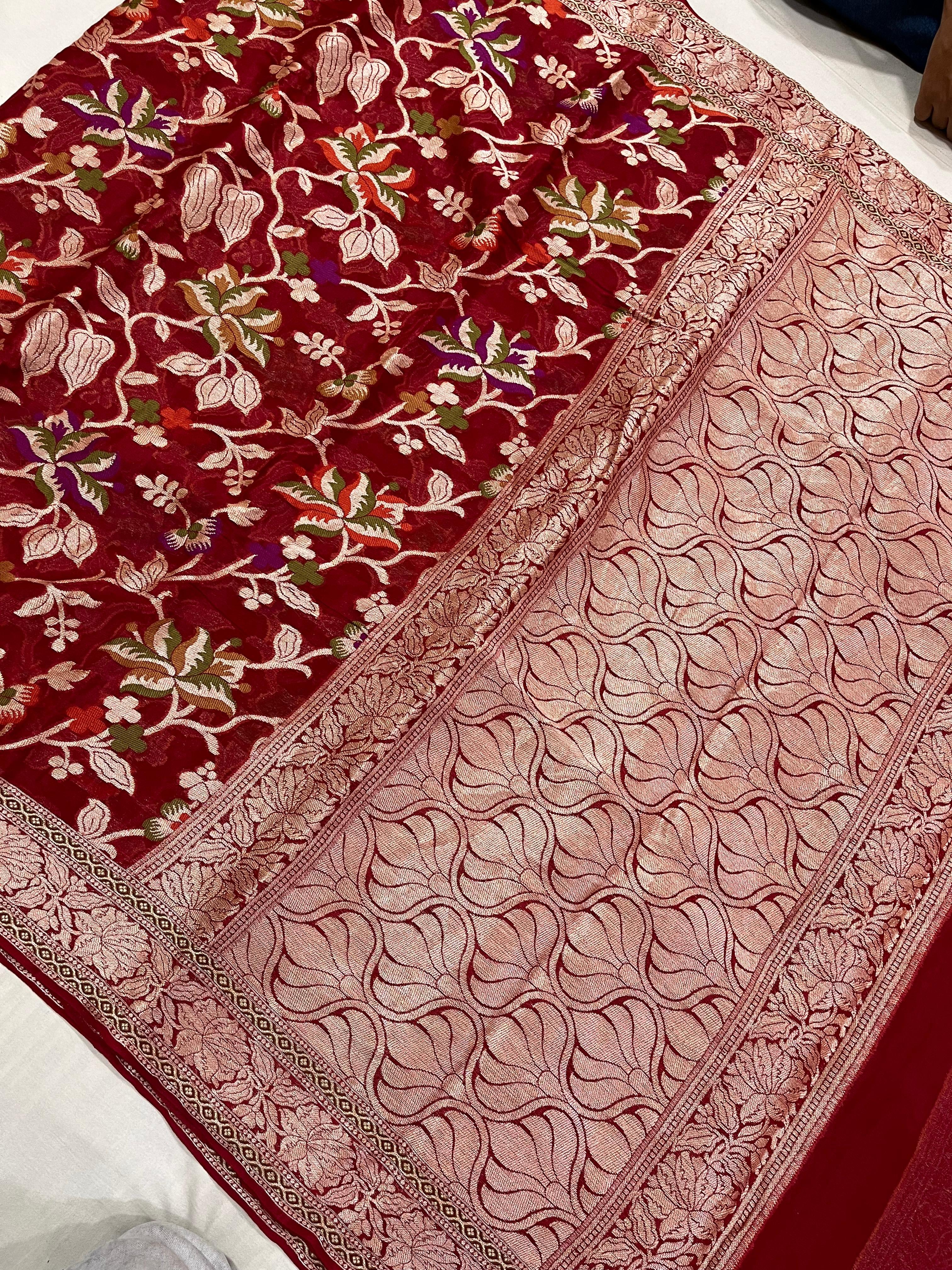 PREMIUM BLOOD RED SHADE PURE KHADDI GEORGETTE SILK SAREE WITH BEAUTIFUL HAND-BRUSH