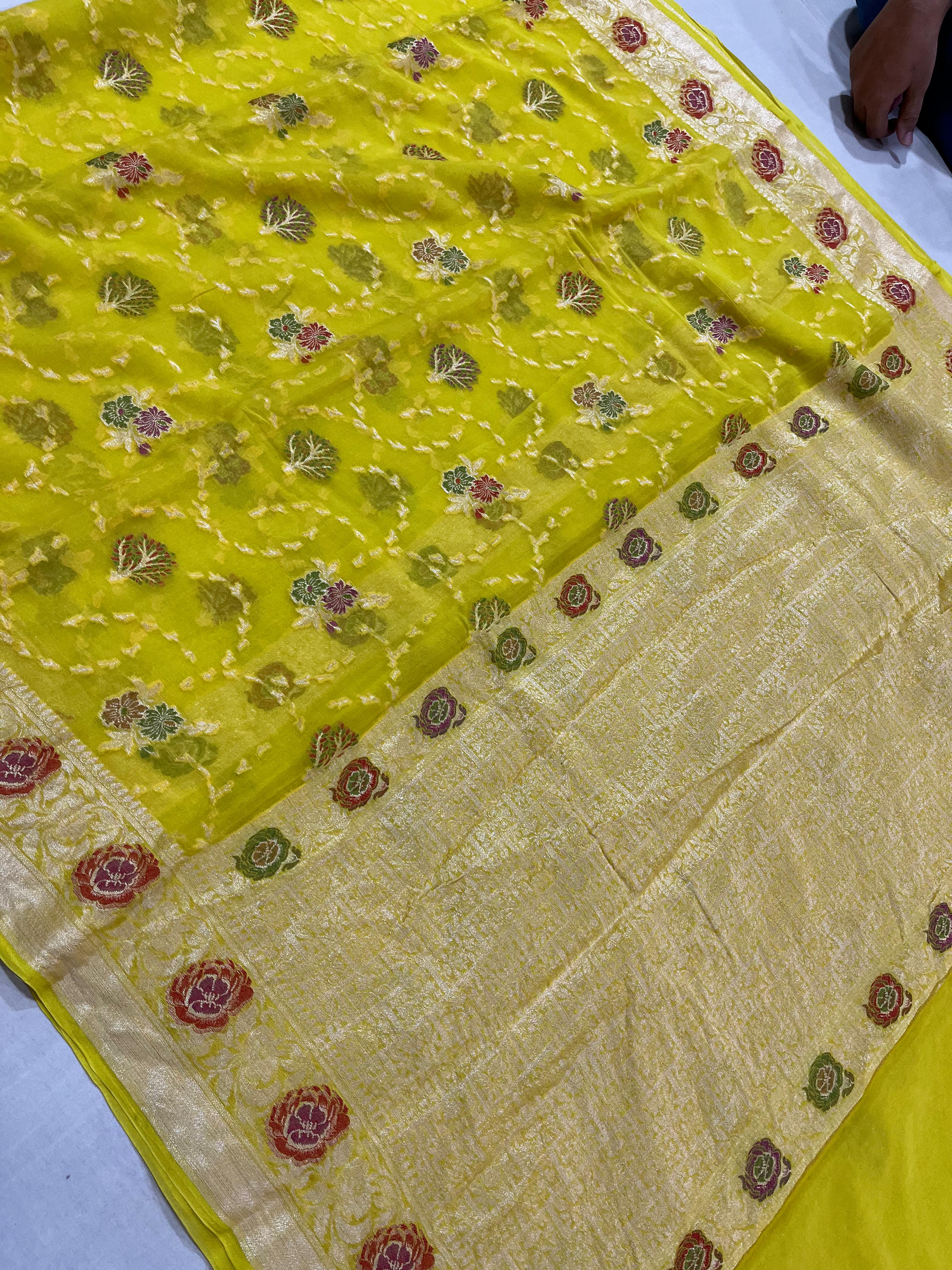 PREMIUM LEMON YELLOW SHADE PURE KHADDI GEORGETTE SILK SAREE WITH BEAUTIFUL HAND-BRUSH