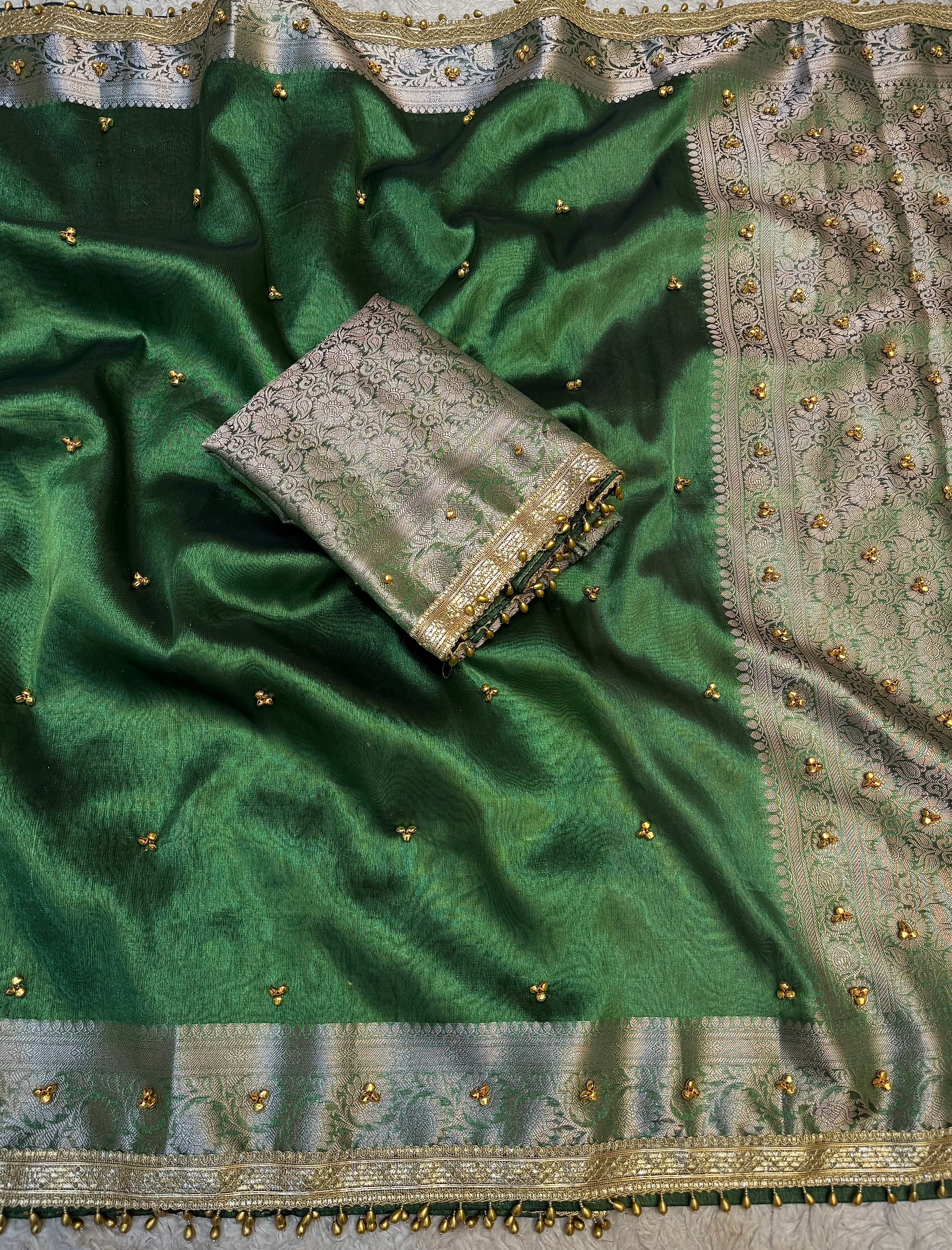 PREMIUM EMERALD GREEN SHADE GHUNGROO WORK SOFT BANARASI TISSUE SILK DESIGNER SAREE