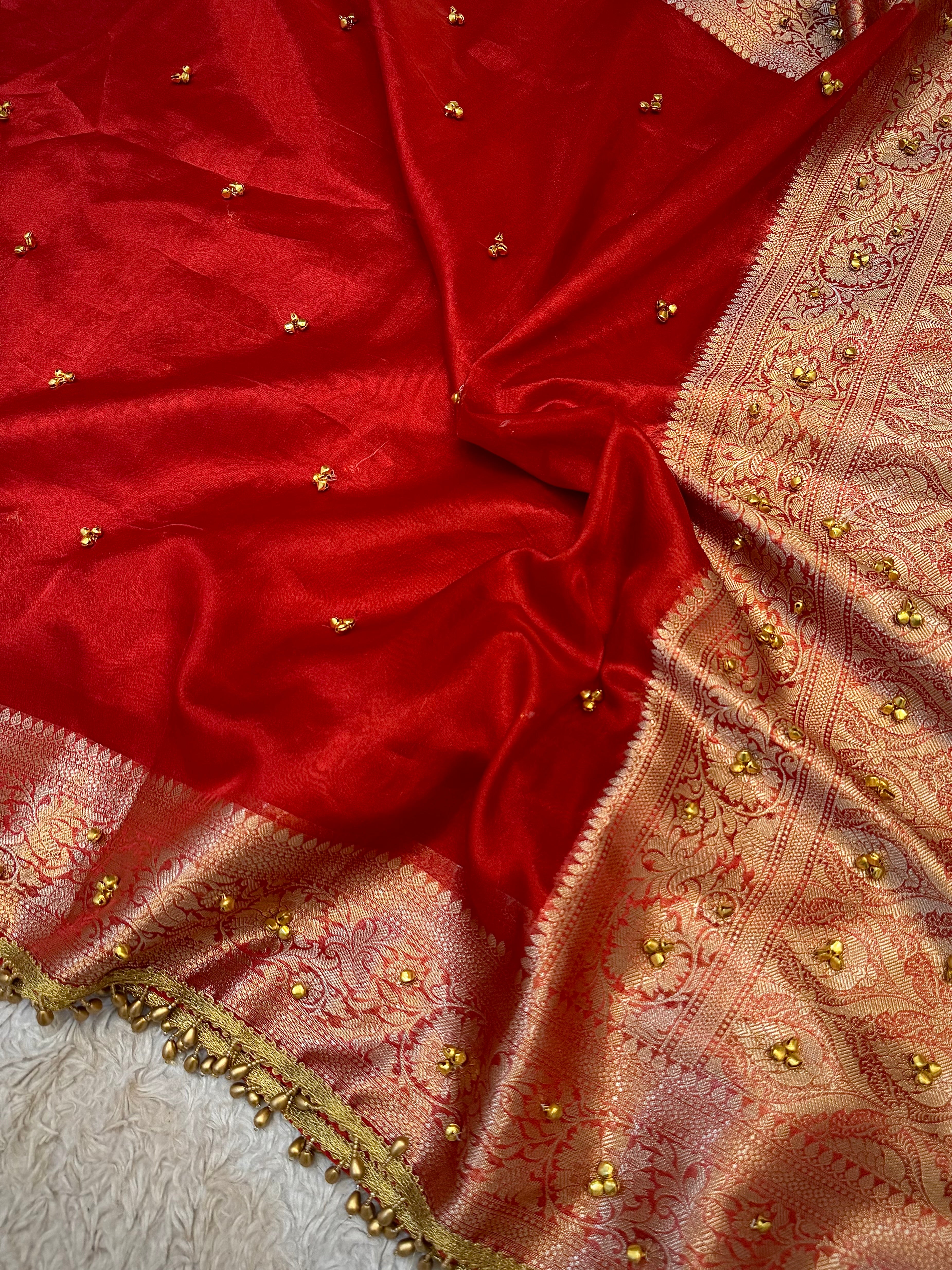 PREMIUM BRIDAL RED SHADE GHUNGROO WORK SOFT BANARASI TISSUE SILK DESIGNER SAREE