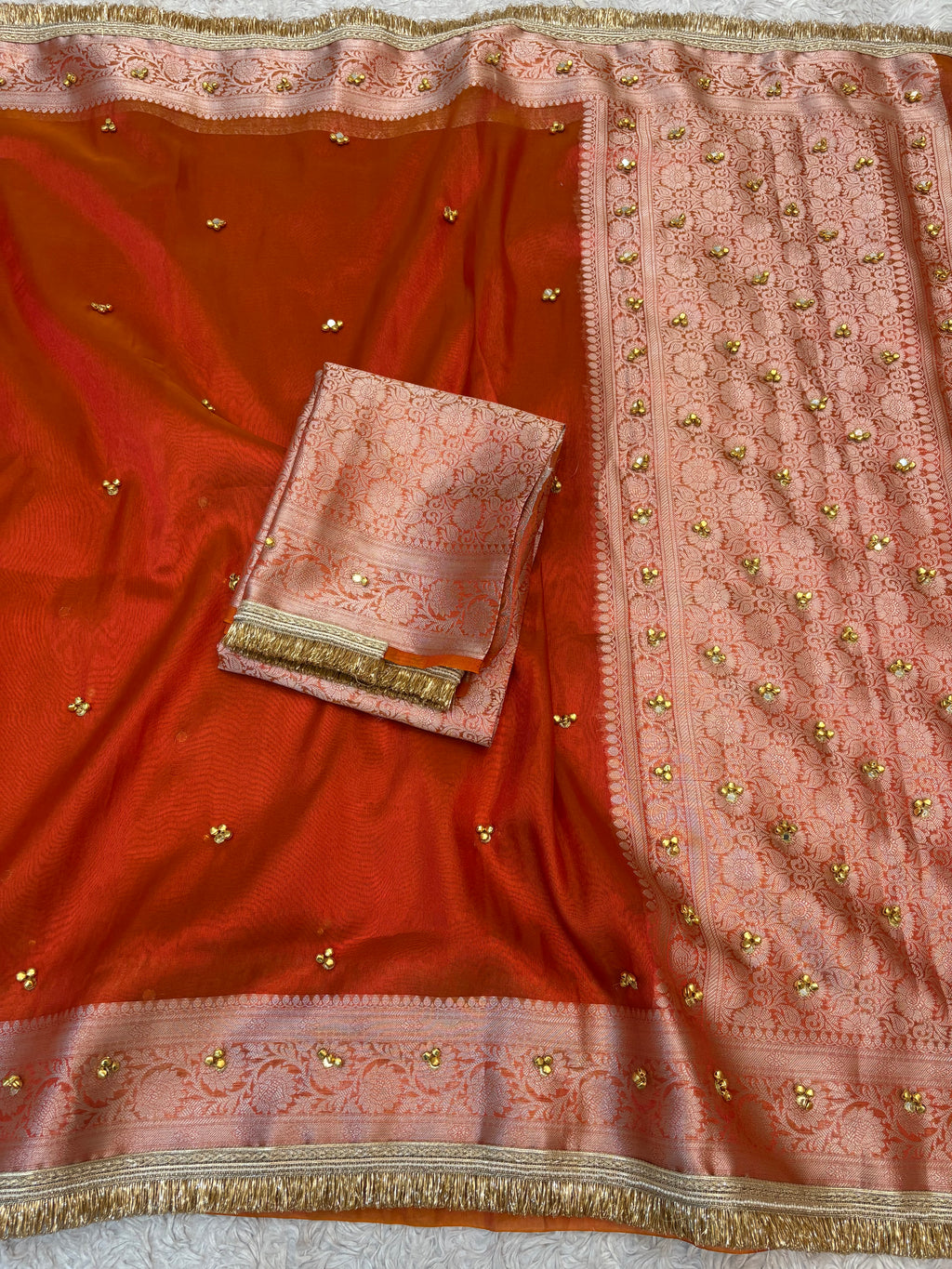 PREMIUM RUST SHADE GHUNGROO WORK SOFT BANARASI TISSUE SILK DESIGNER SAREE