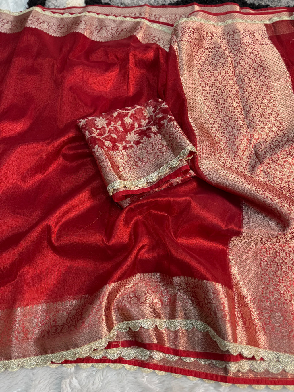 PREMIUM RED SHADE SOFT TISSUE SILK SAREE WITH LACE ATTACHED