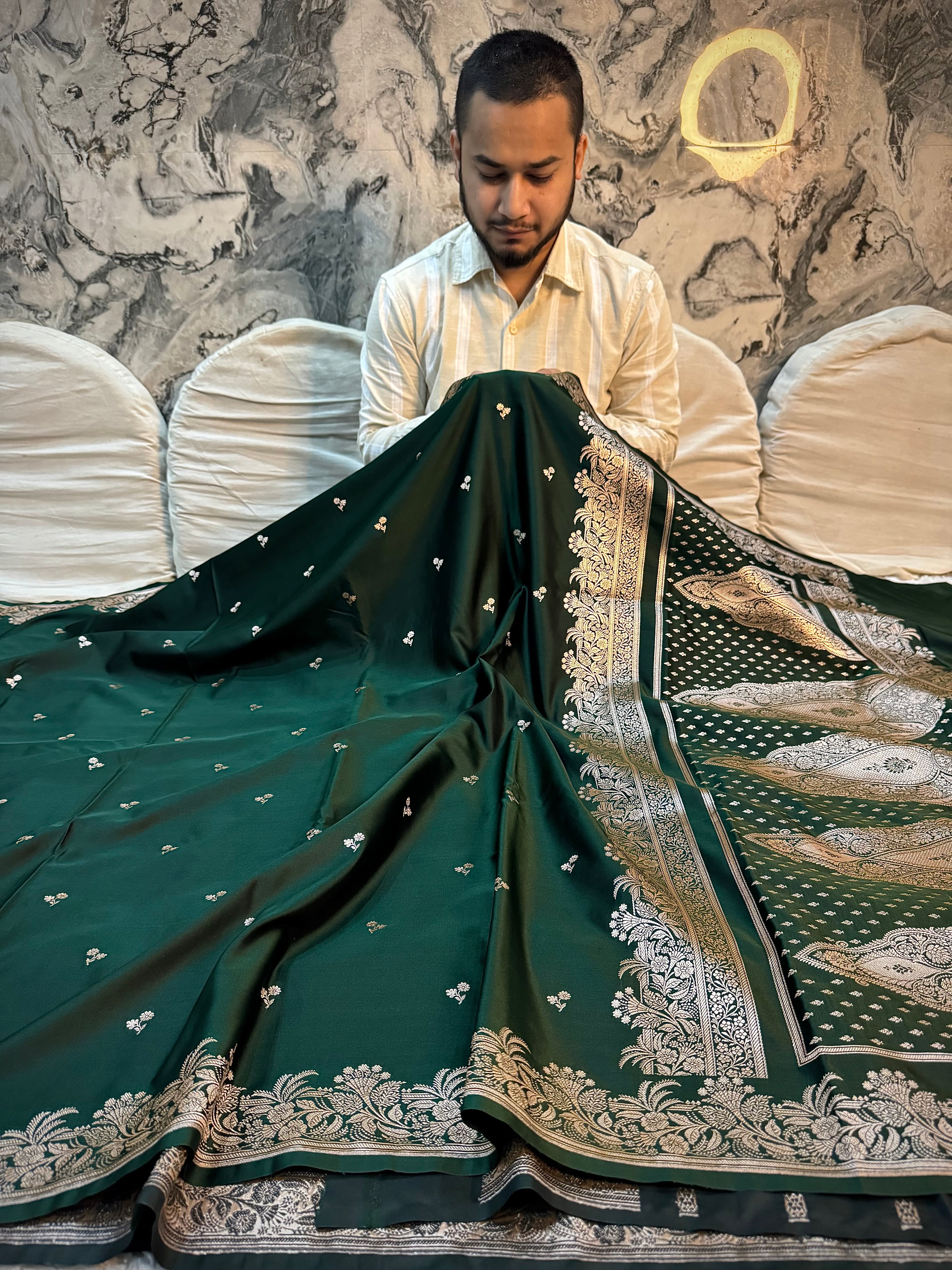 PREMIUM BOTTLE GREEN SHADE MASHRU KATAN SILK SAREE