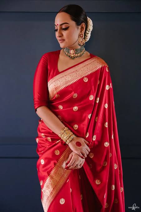SONAKSHI SINHA  INSPIRED RED SHADE SATIN MASHRU KATAN SILK SAREE