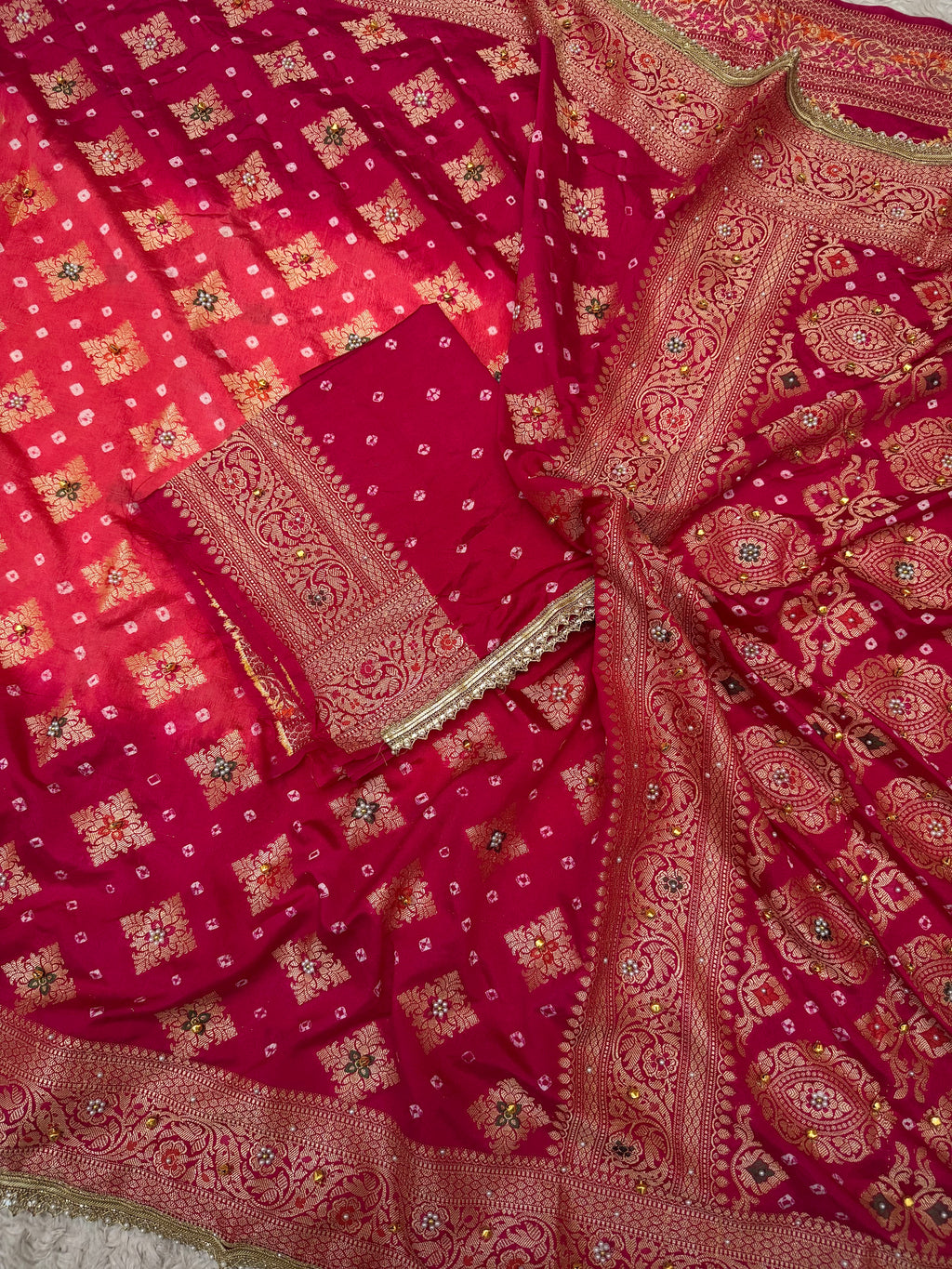 EXCLUSIVE VIRAL GHUNGROO X BANARASI BANDHEJ SAREE
